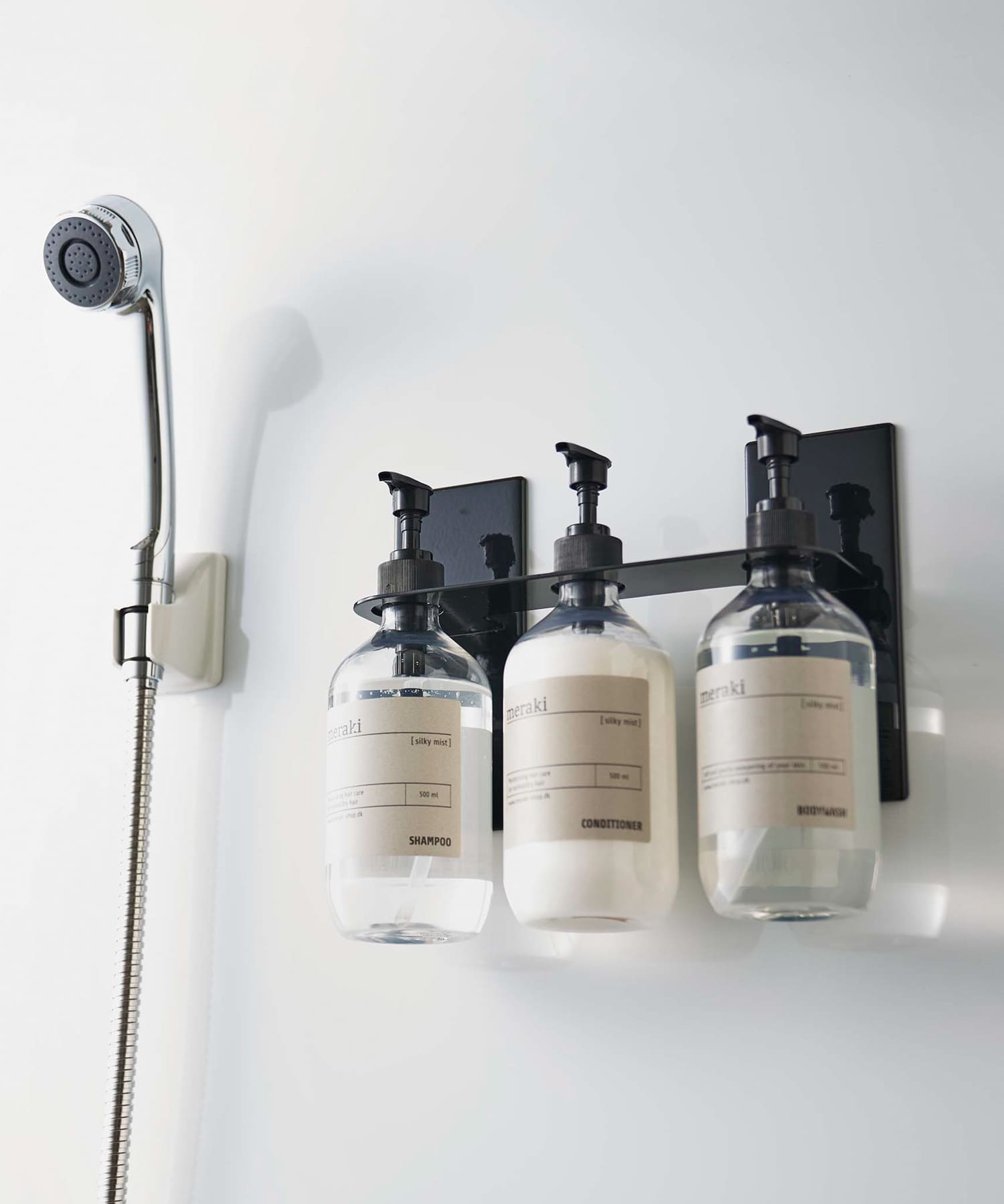 tower　マグネットディスペンサーホルダー3連 ブラック -