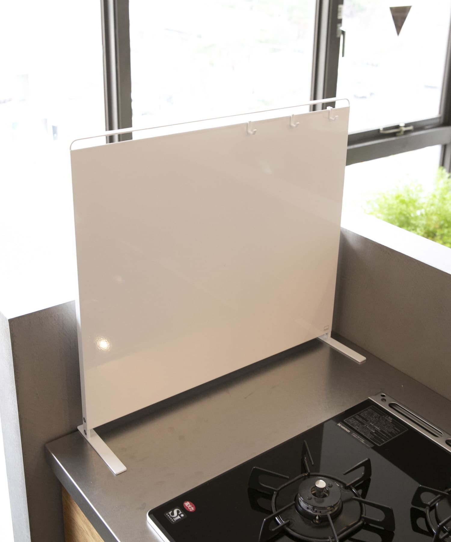 tower　キッチン自立式スチールパネル 縦型 ホワイト -