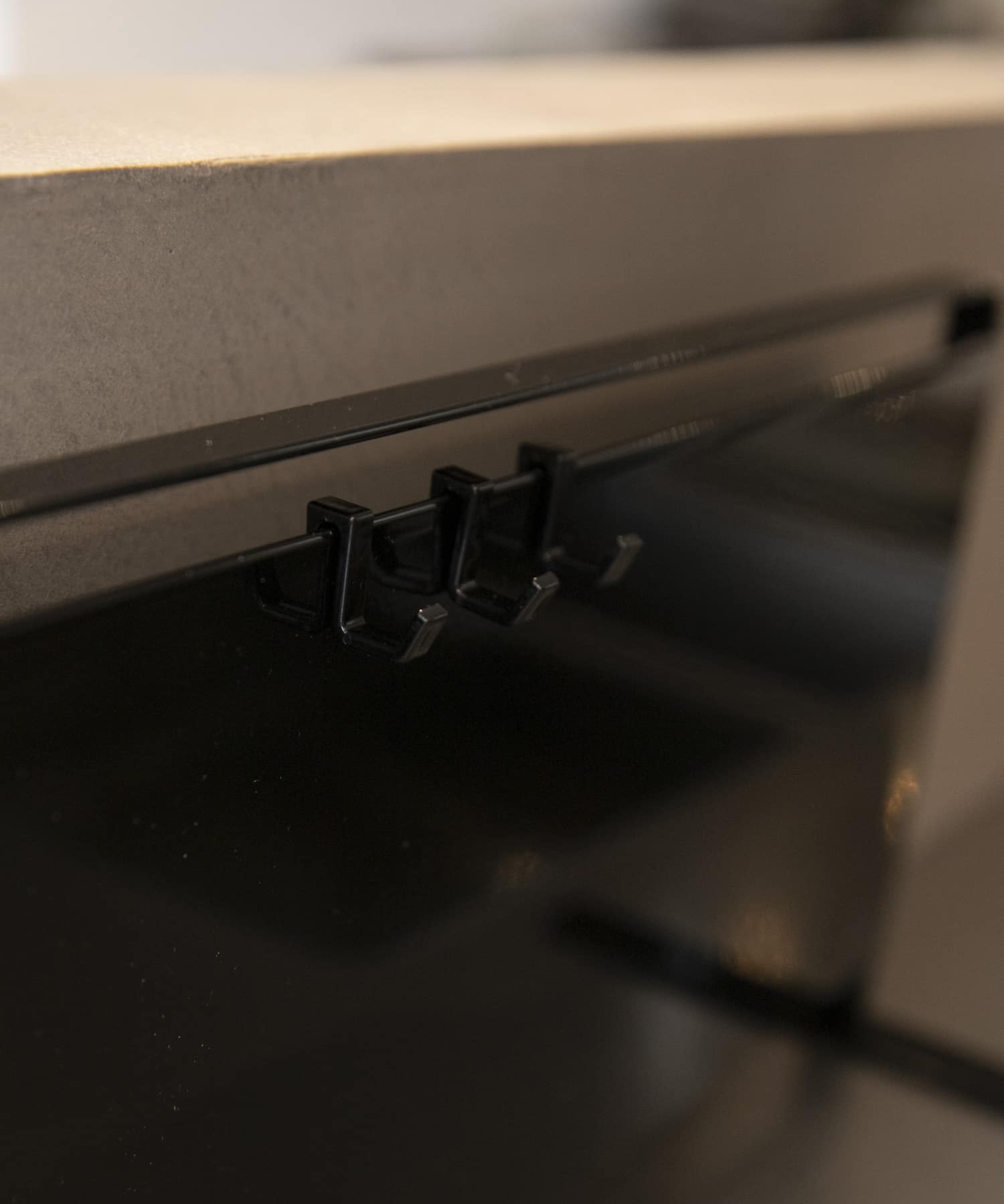 tower　キッチン自立式スチールパネル 横型 ブラック -