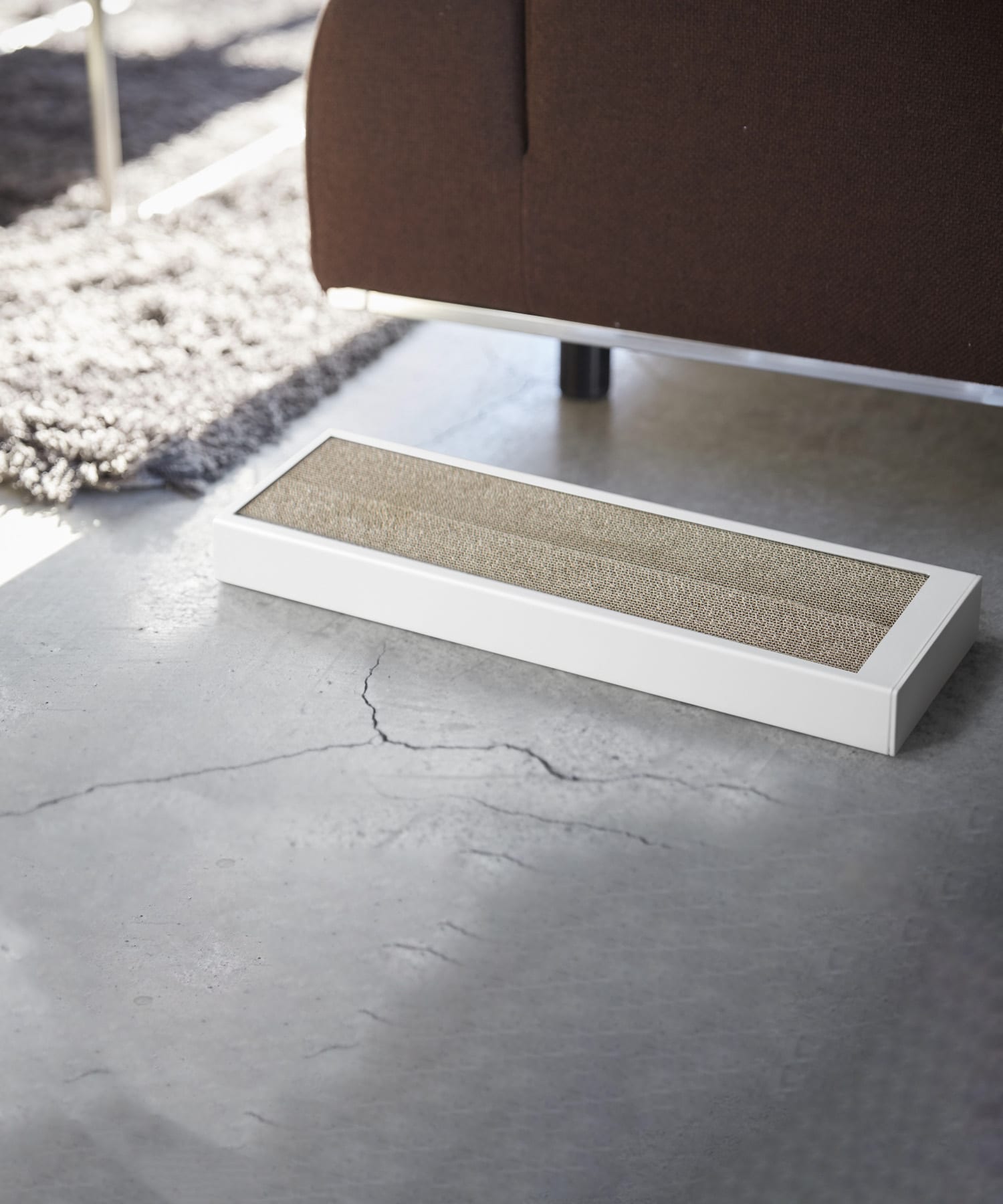 tower　猫の爪とぎケース ホワイト -