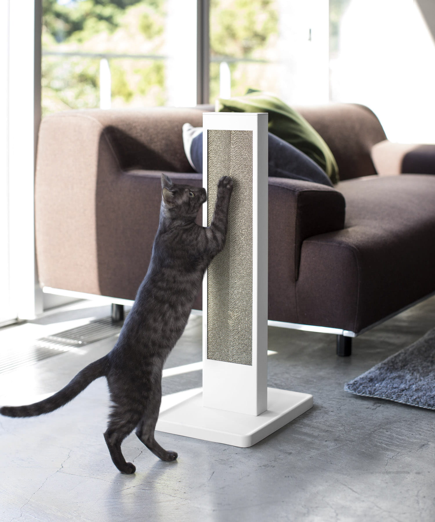 tower　猫の爪とぎスタンド ホワイト -