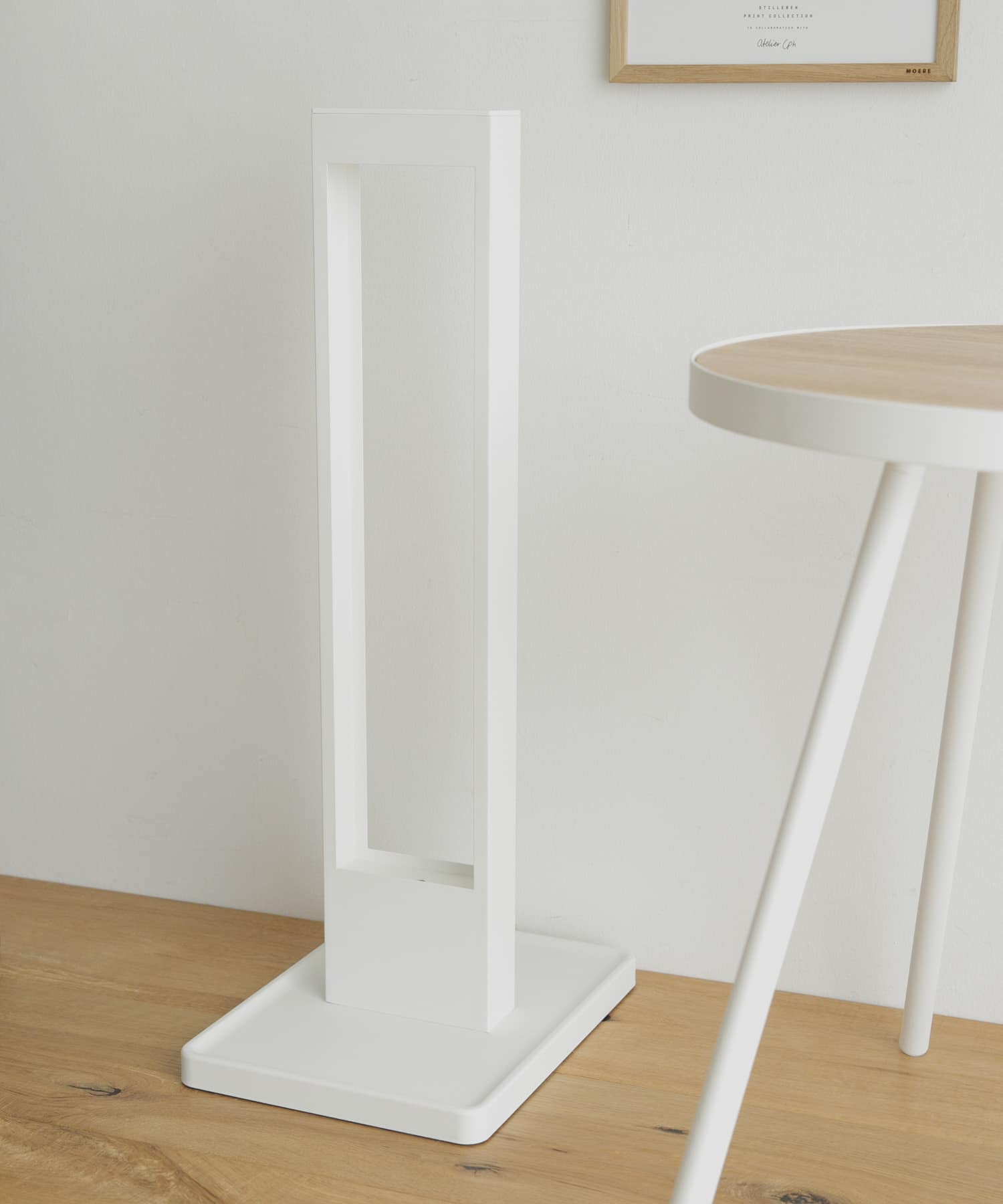 tower　猫の爪とぎスタンド ホワイト -