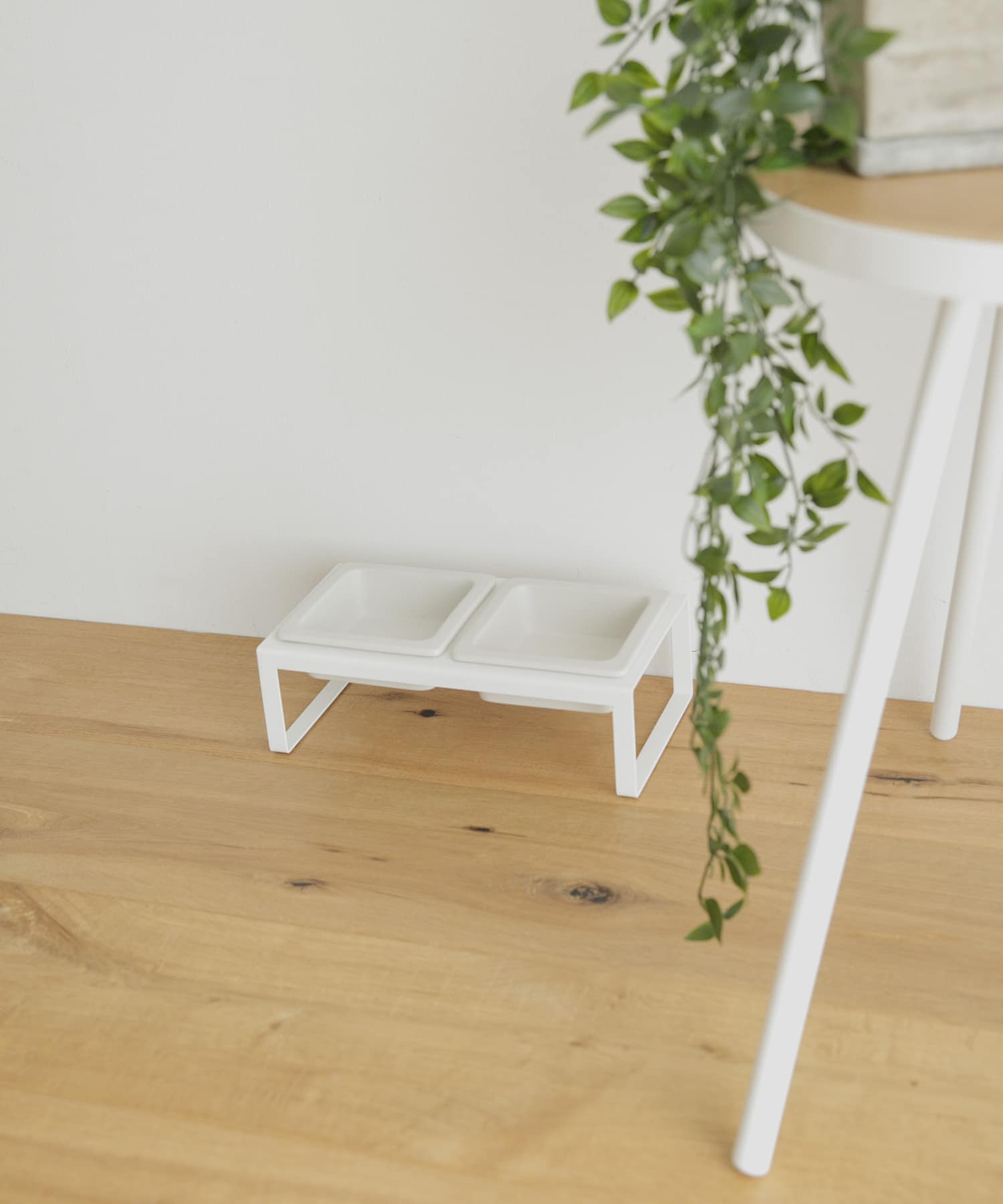 tower　ペットフードボウルスタンドセット トール ホワイト -