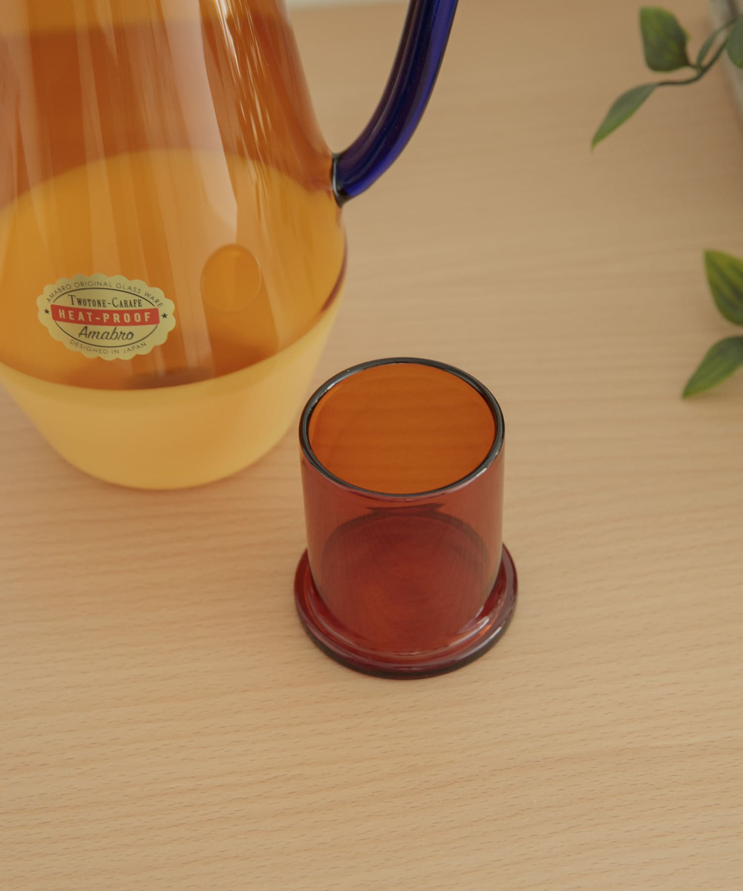 amabro　TWO TONE CARAFE Amber -
