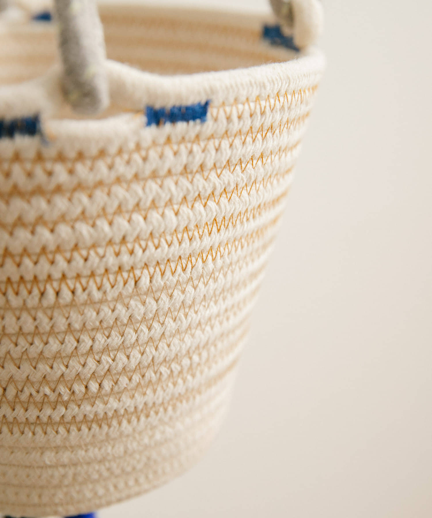 amabro　COTTON HANGING BASKET BL -