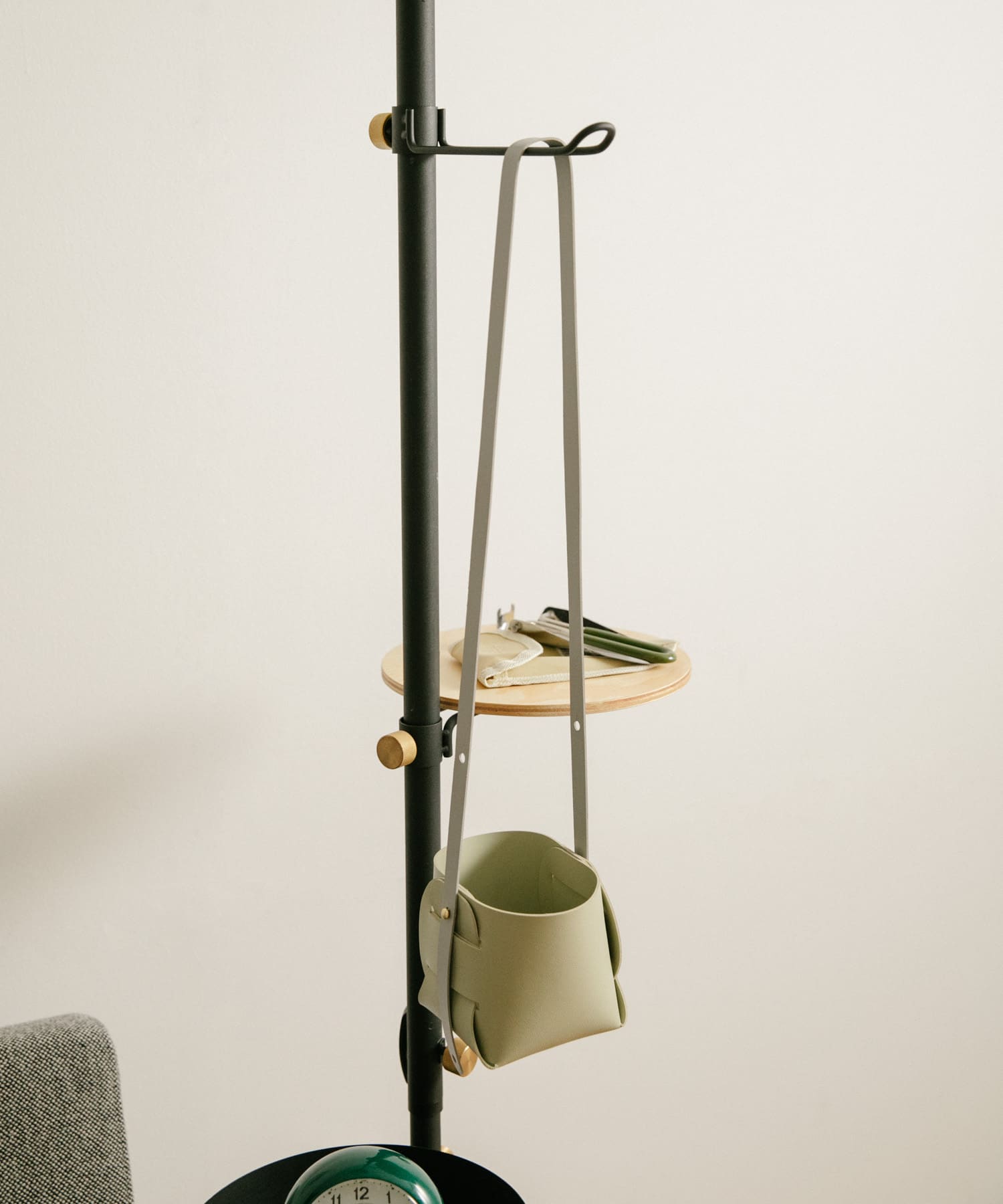 amabro　SOFT LEATHER POT Green Beg -