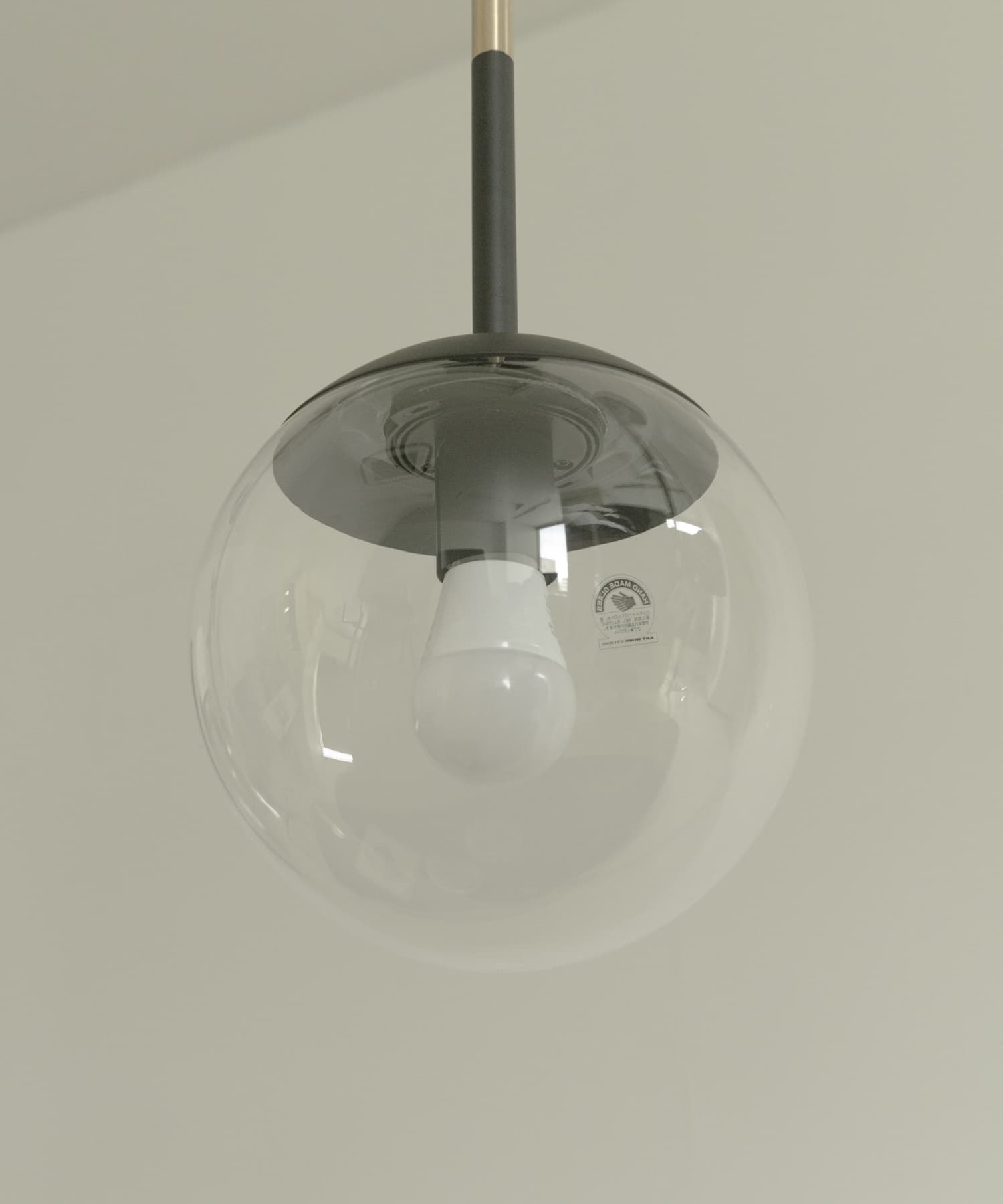 ARTWORKSTUDIO Blissペンダント1-LED電球付き(- BLK CLEAR