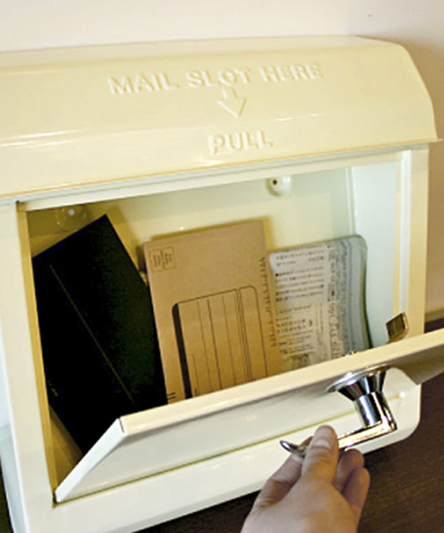 ARTWORKSTUDIO　Mail box 1 CREAM -