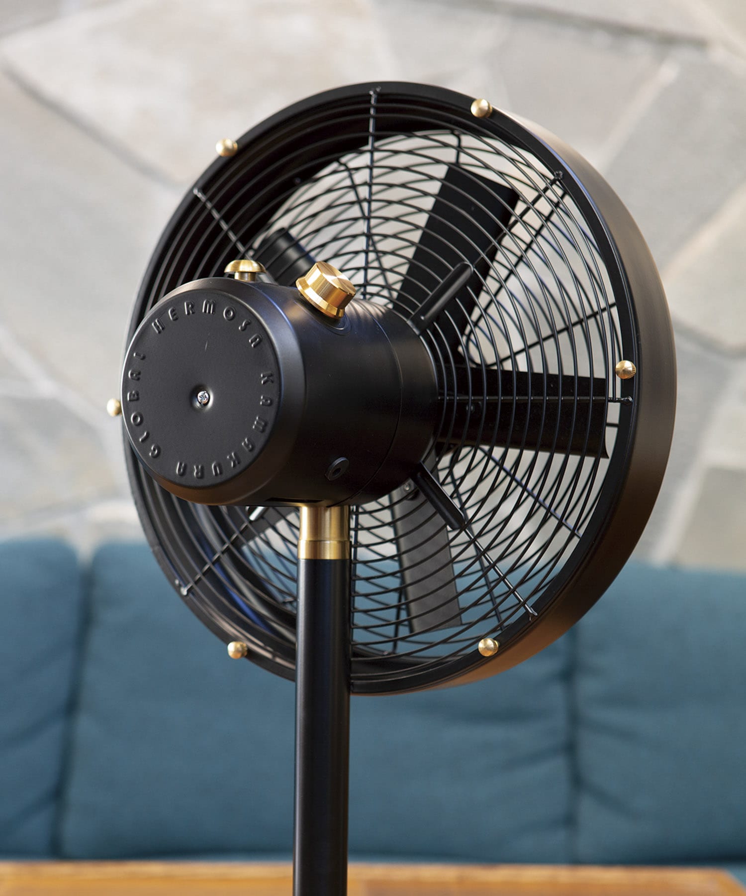 hermosa　MARBLE FAN BLACK -