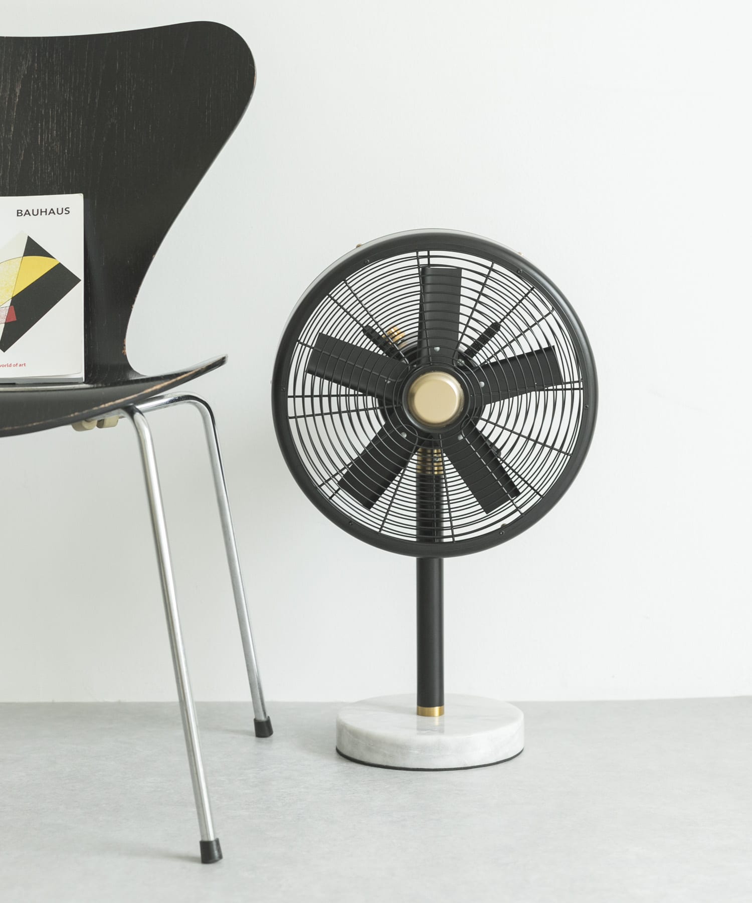 hermosa　MARBLE FAN BLACK -