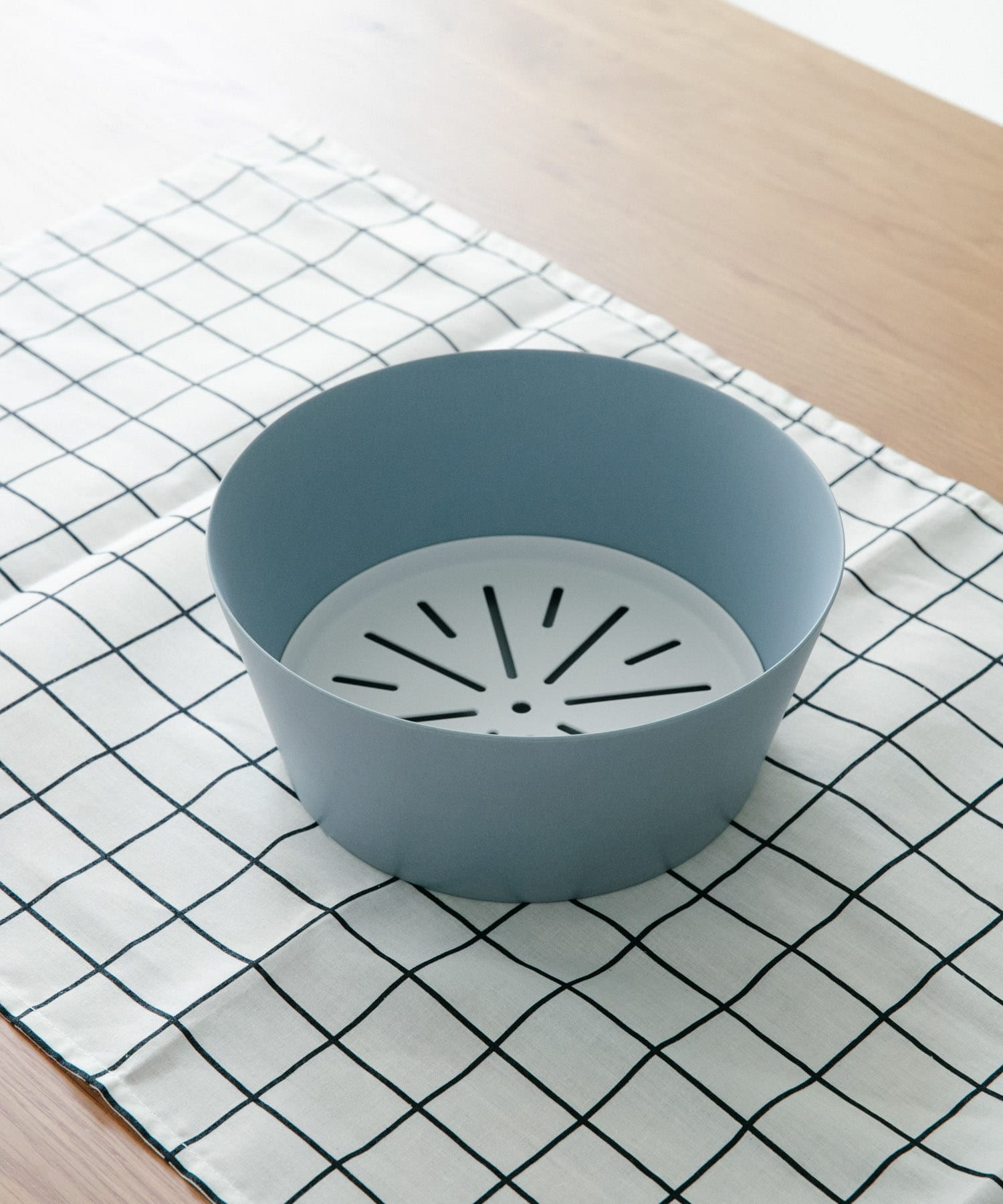 ideaco　usumono salad bowl blue -