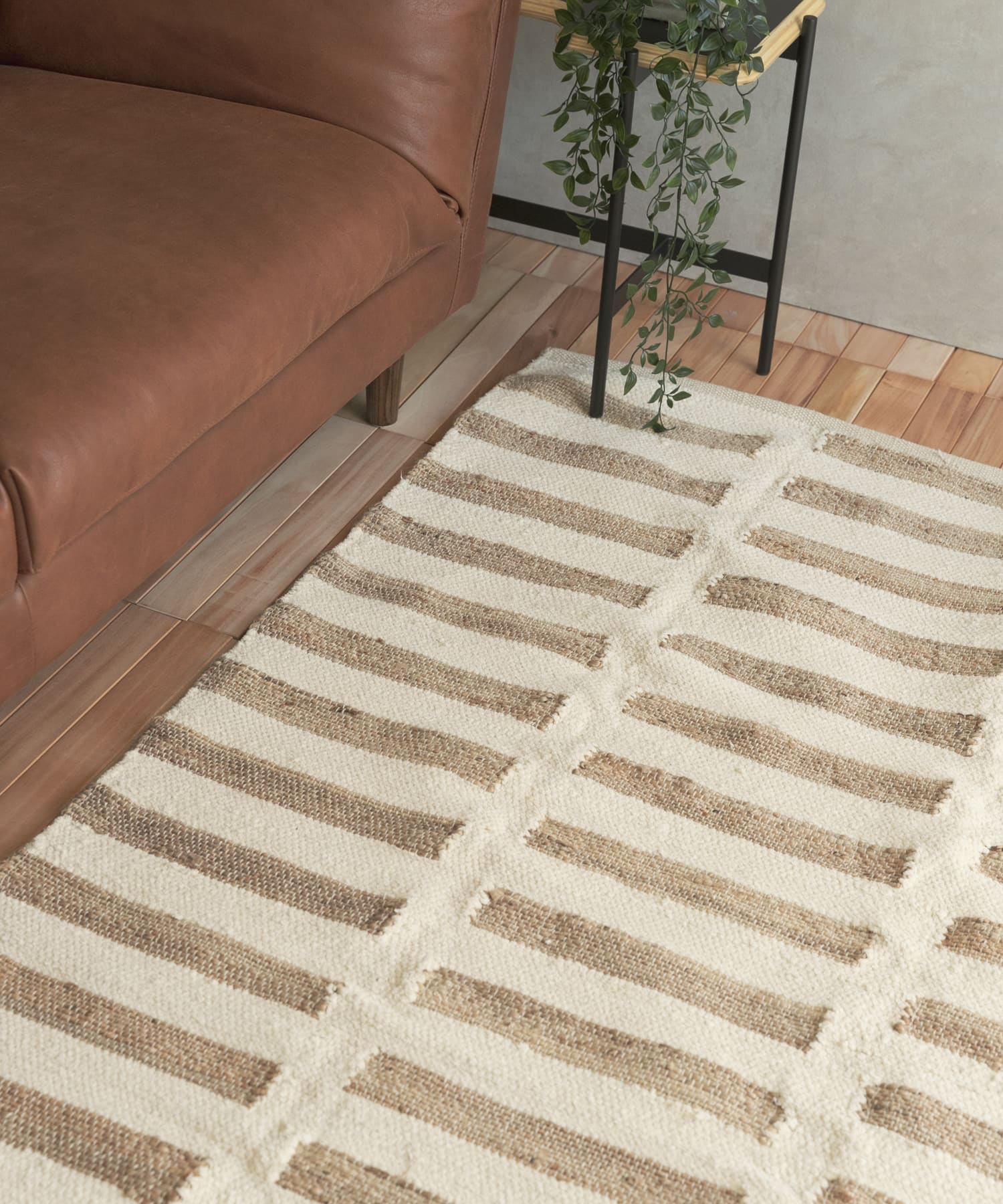 RugRu　バーニシア ラグ 140x200cm BEIGE MIX -