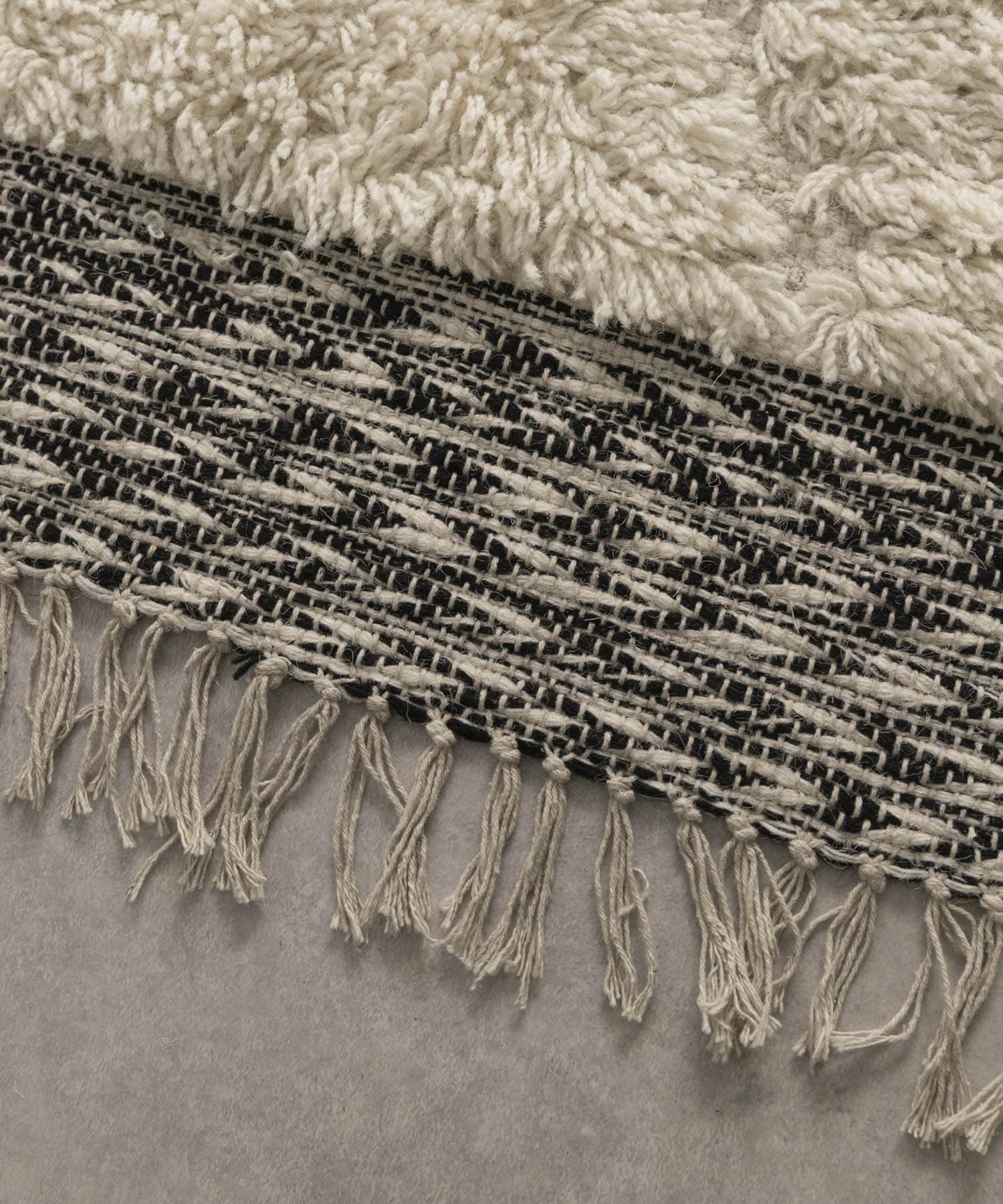 RugRu ハノイ ラグ 140x200cm(- IVORY MIX): インテリア｜URBAN