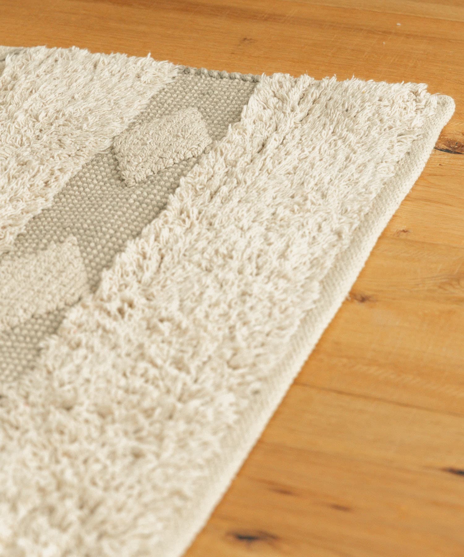 RugRu　AXTEL ラグ140×200cm IVORY MIX -