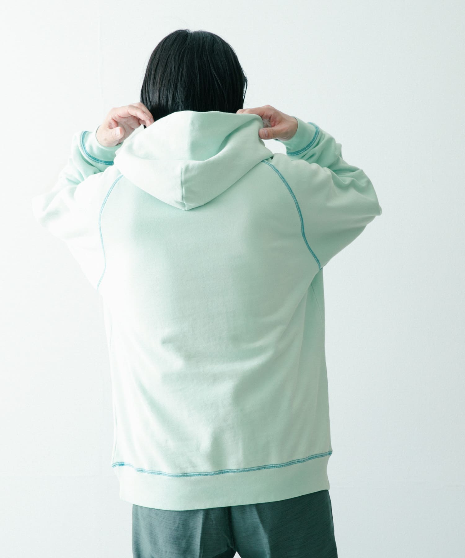 SCREEN STARS　日焼け加工 カラースウェットパーカー BLU M