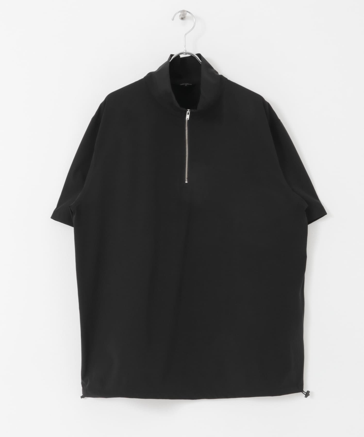 シルキーナイロンハーフZIP多機能トップス BLK M