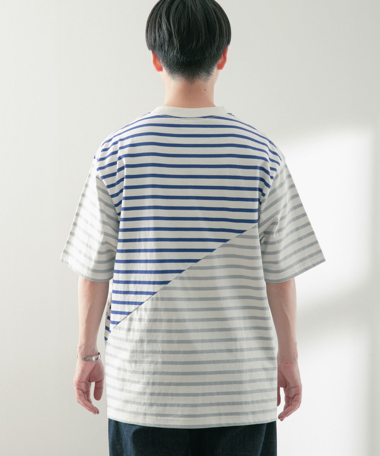 GRY×BLU