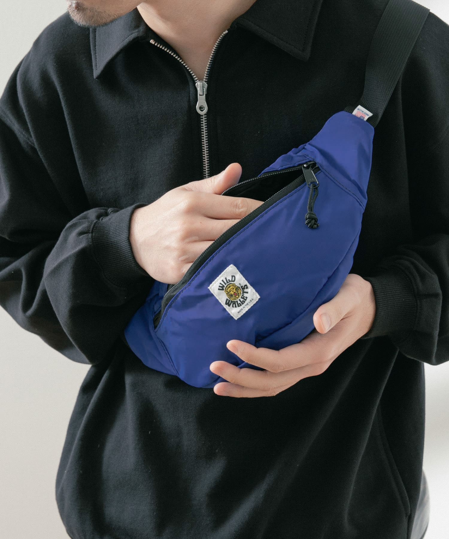 WILD WALLETS　Fanny Pack BLU -