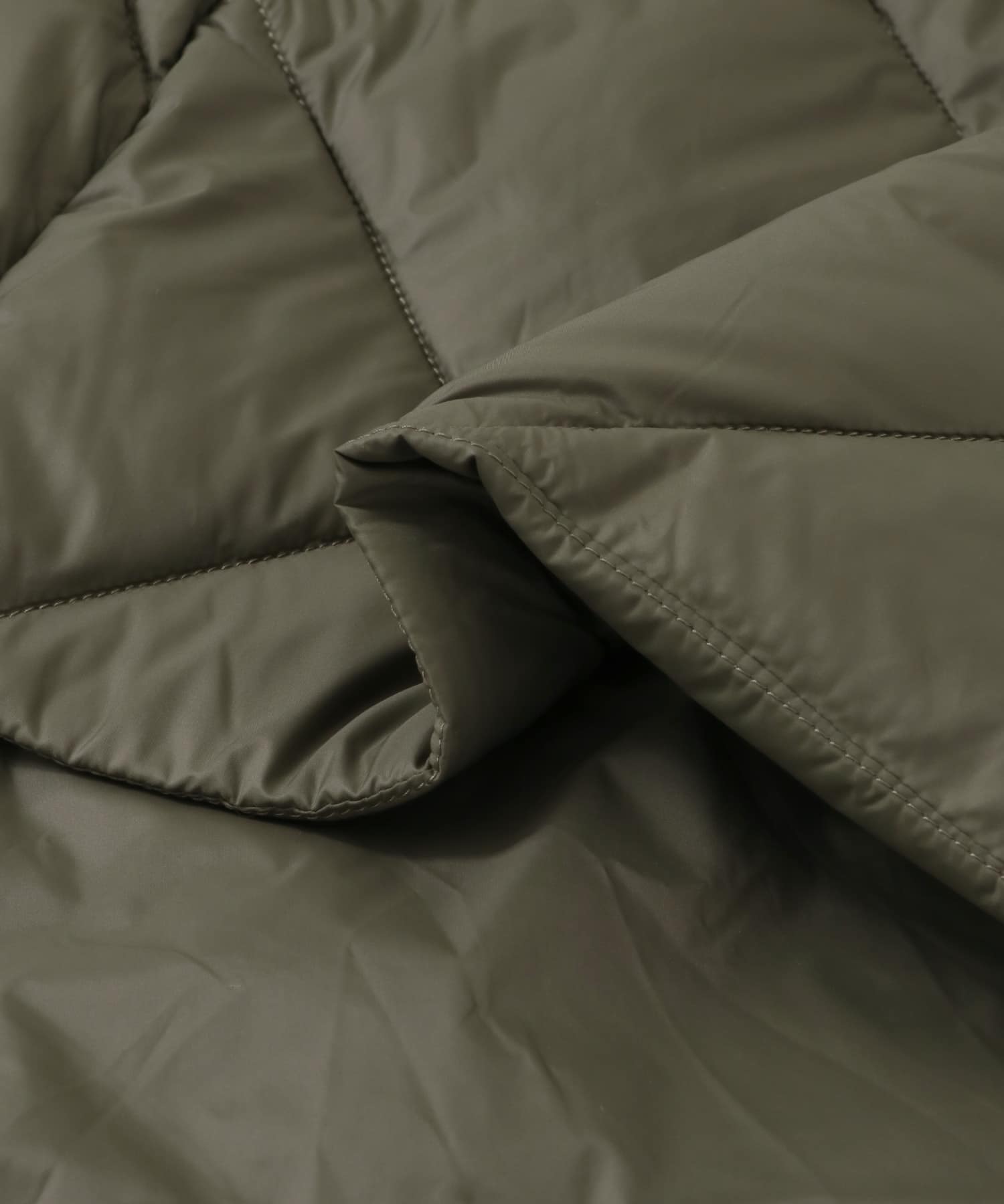 TAION　PACKABLE HOOD DOWN JACKET OLV M