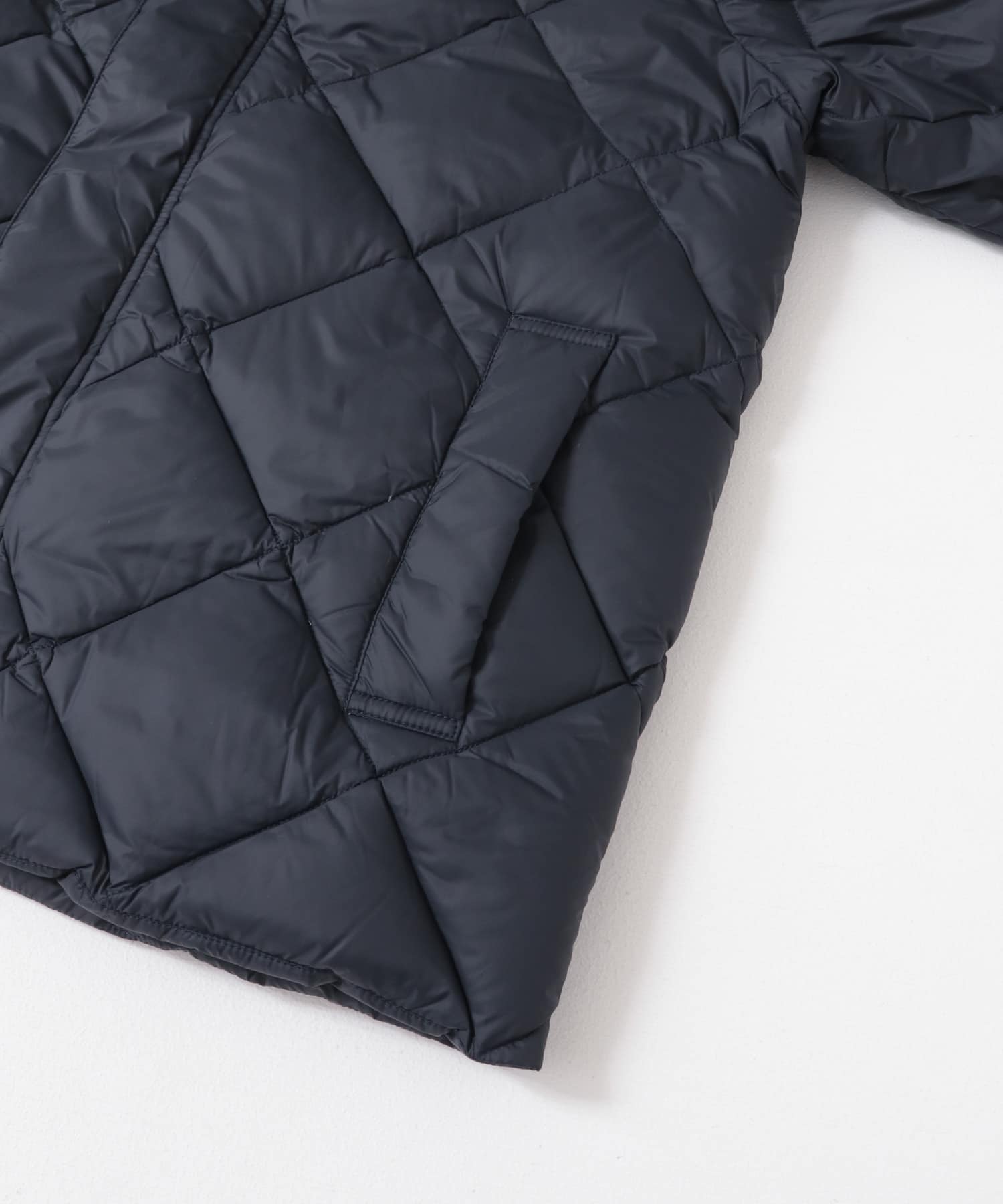 TAION　PACKABLE HOOD DOWN JACKET D.NVY M