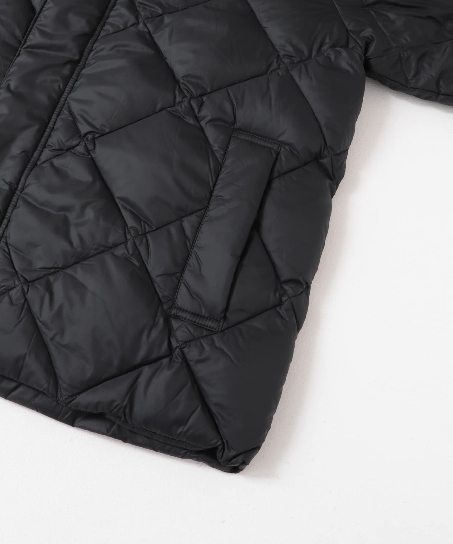 TAION　PACKABLE HOOD DOWN JACKET BLK M