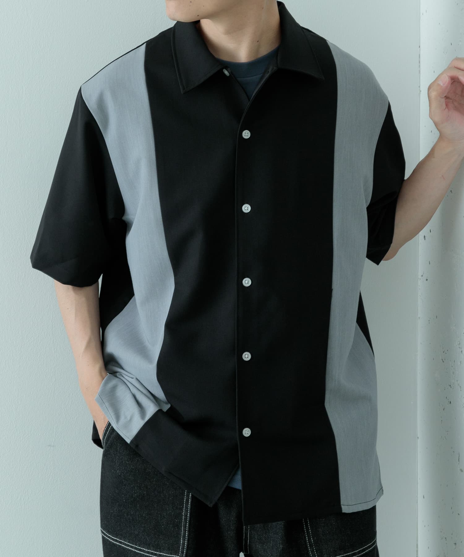 B.BLACK