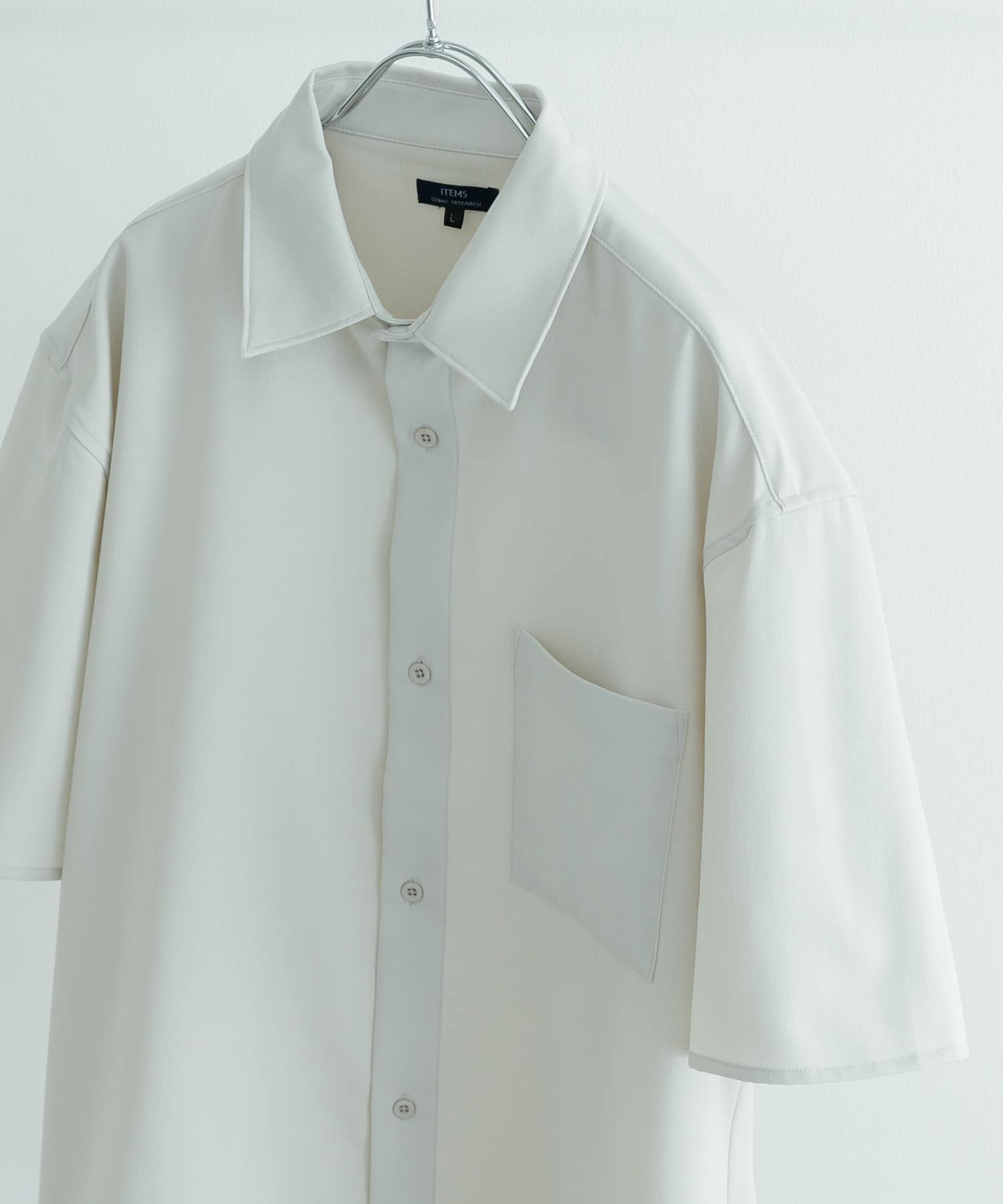 ドライタッチ レギュラーカラー 半袖シャツ IVO L