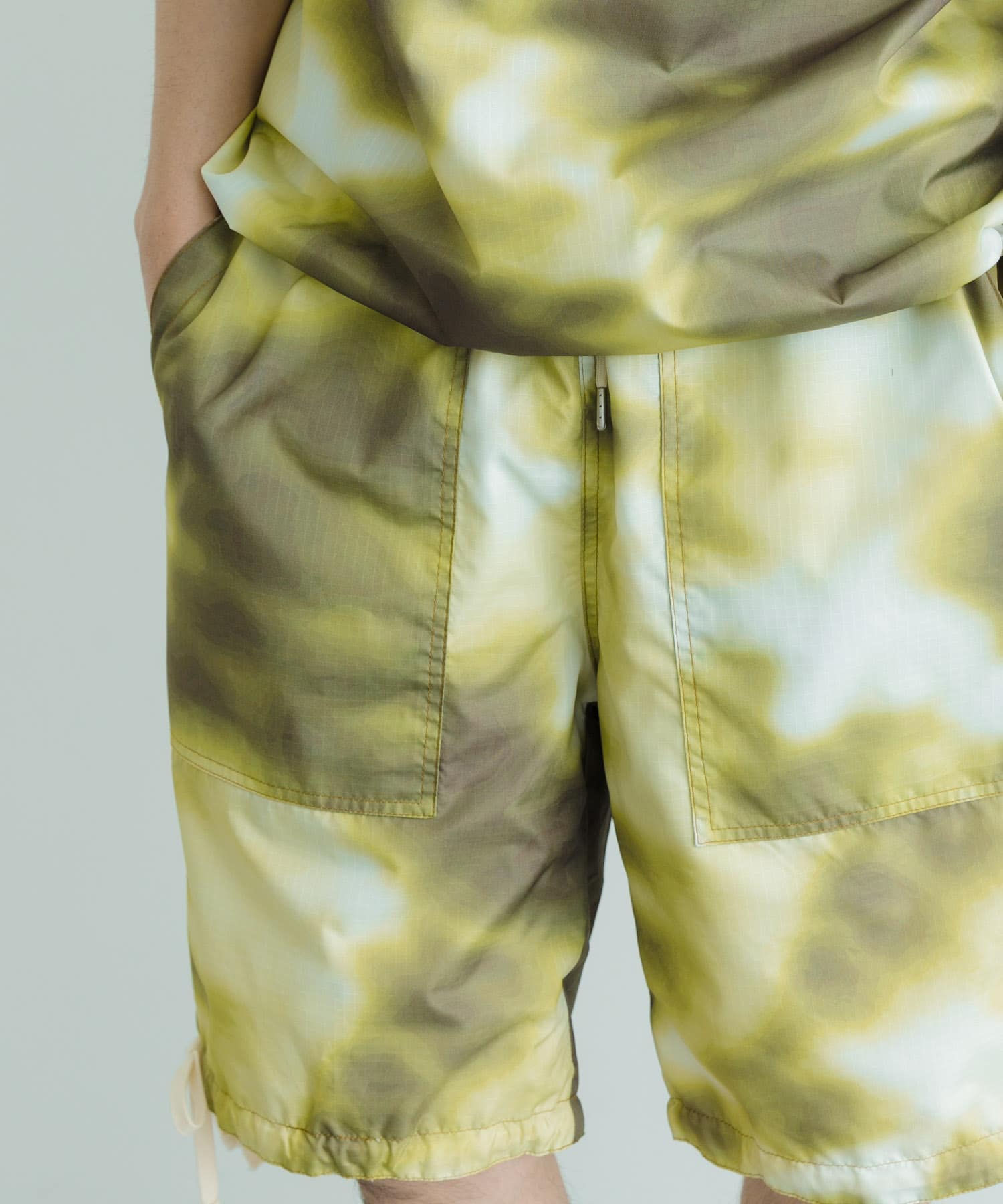 TIE-DYE