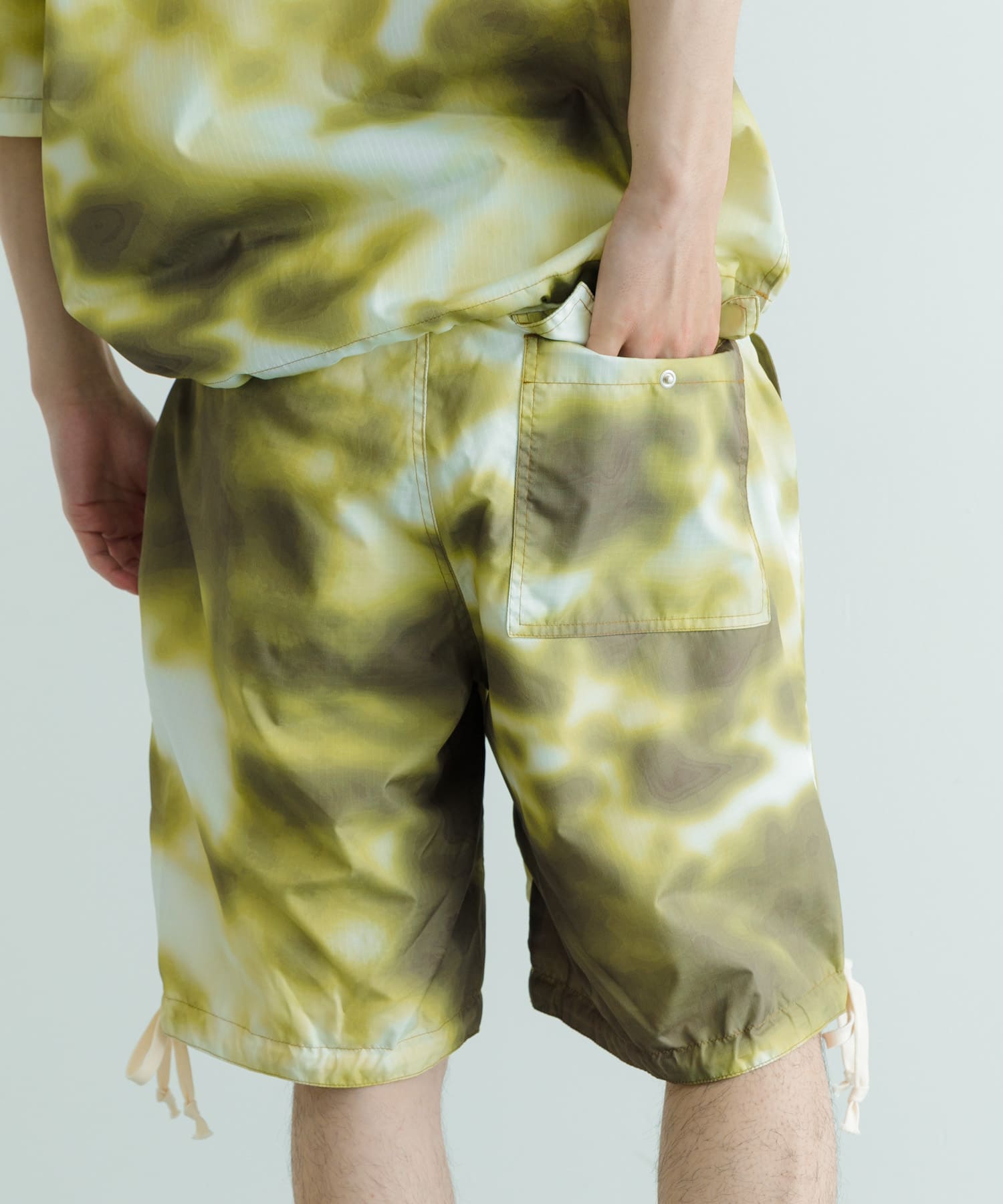 TIE-DYE