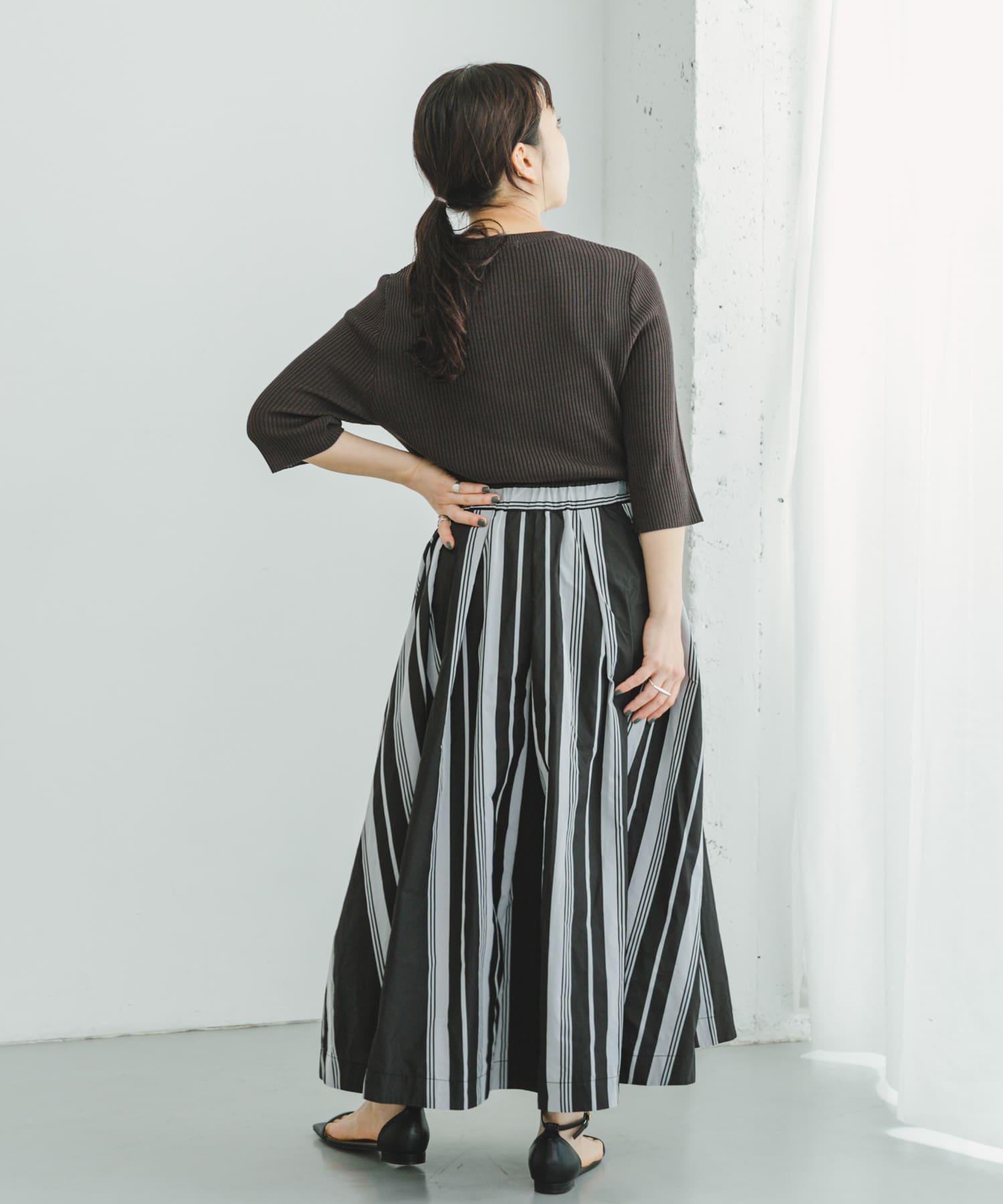BLK×GRY