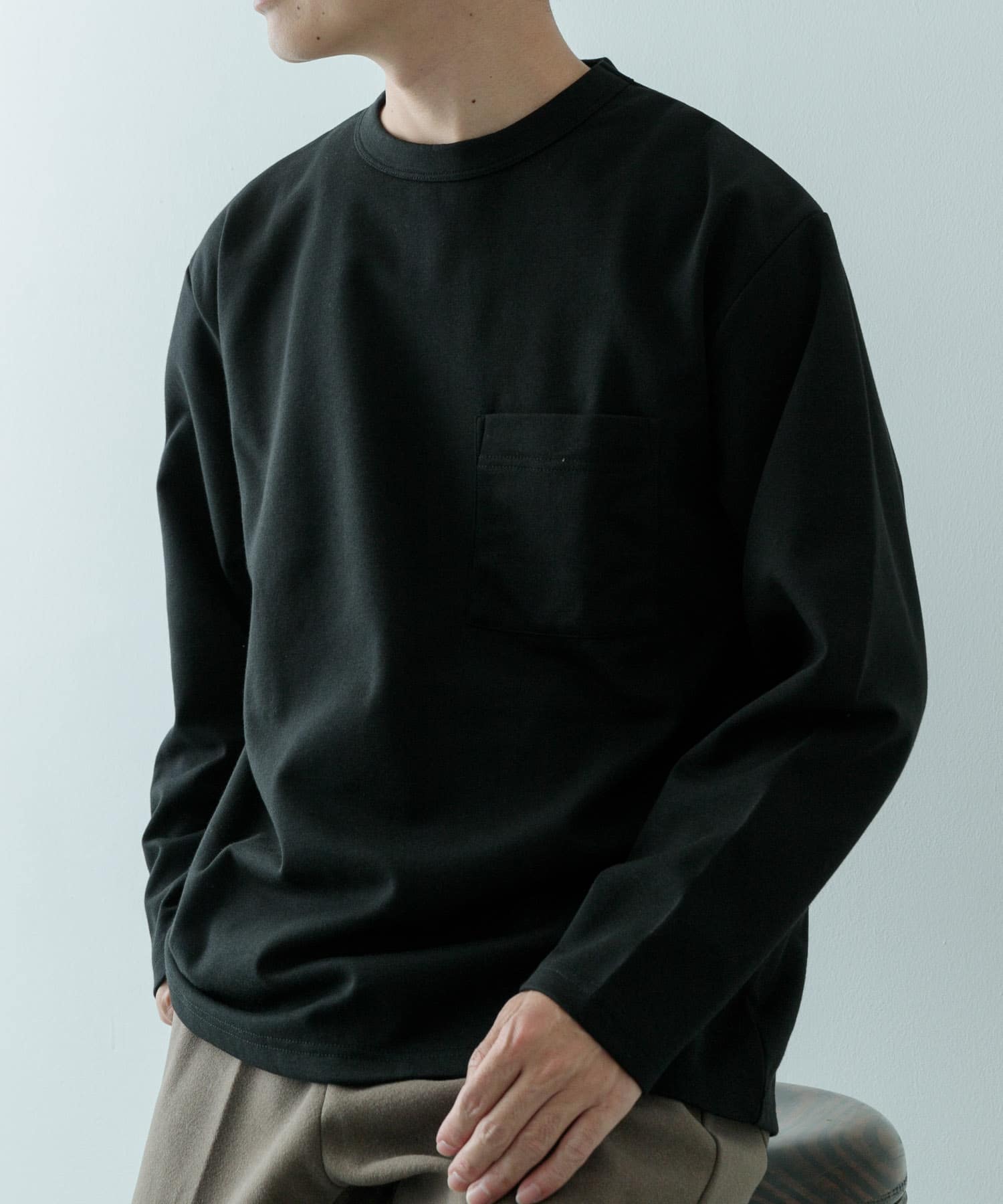 完売品 新品タグ付 リフレクティブロゴウインドクルーネック プルオーバー 黒 Ｌ AMBIDEX Store △〇綿チュール クループルオーバー(F クロ): iki