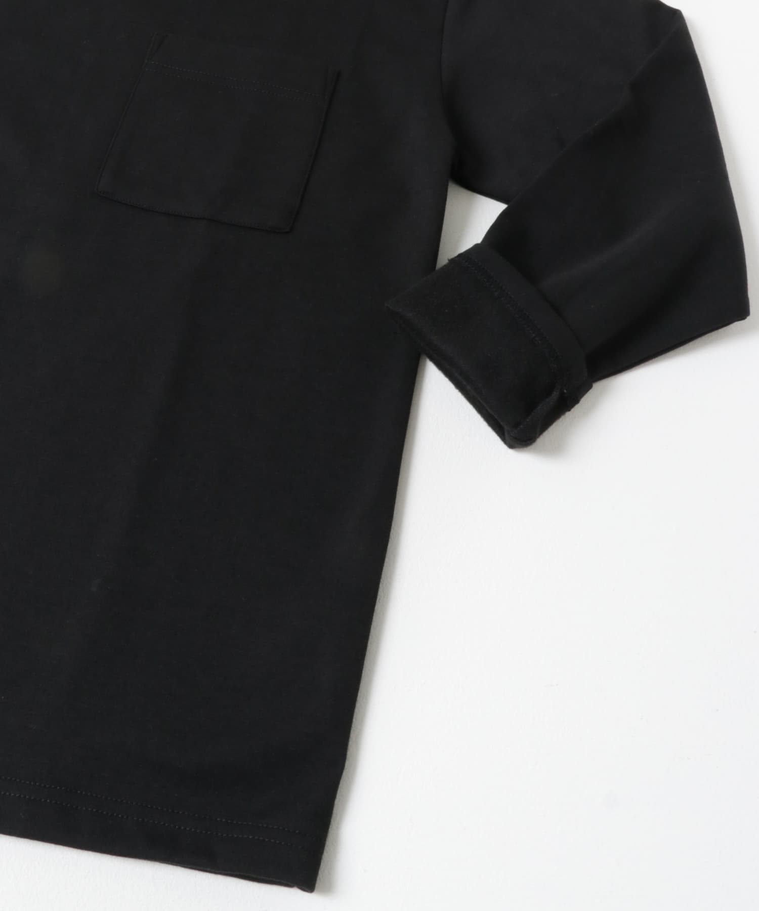 発熱機能 クルーネックカットソー BLK S