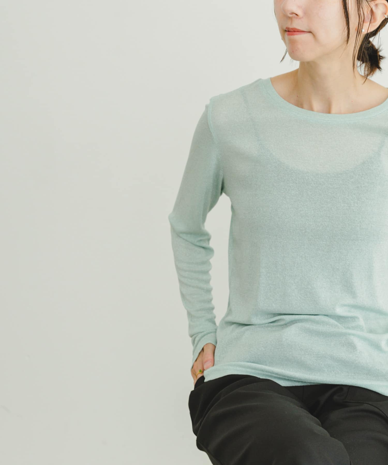 クルーネックラメカットソー