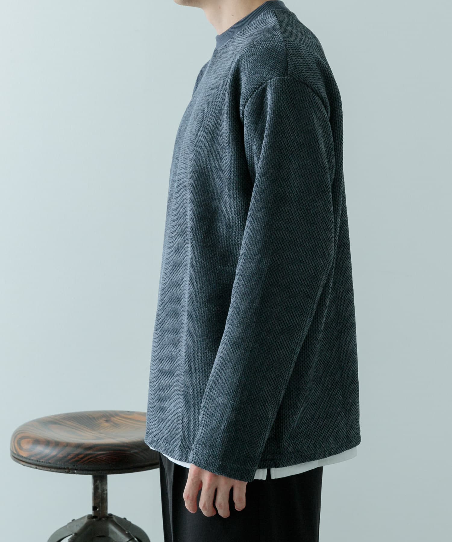 BLUE GRAY