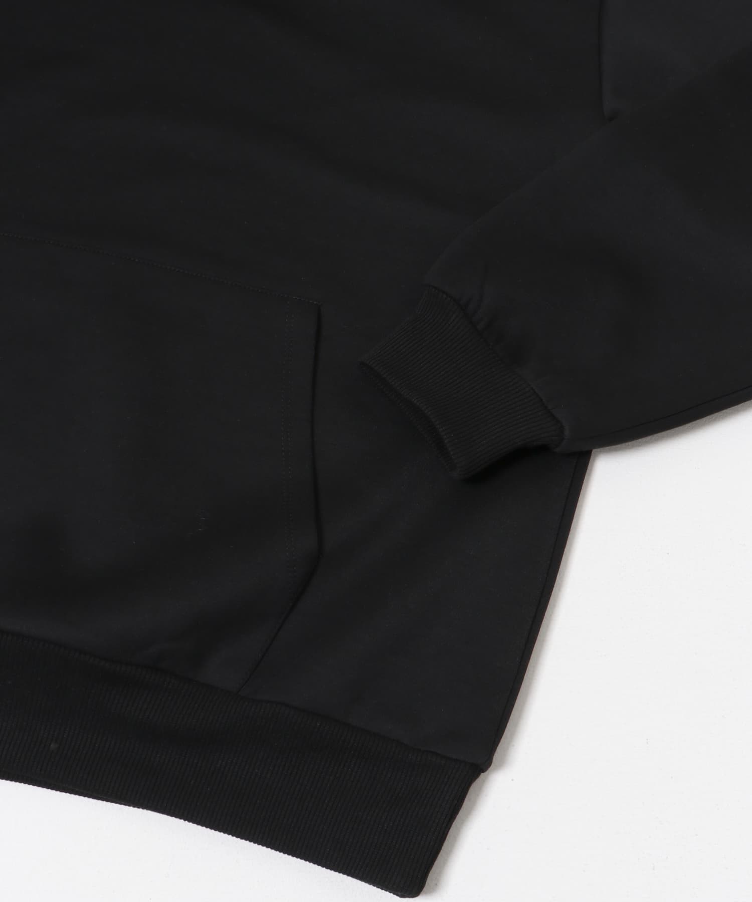 ストレッチダンボール プルオーバーパーカー BLK M