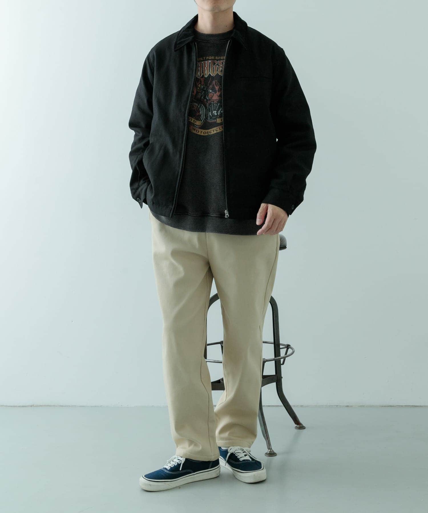 L.BEIGE