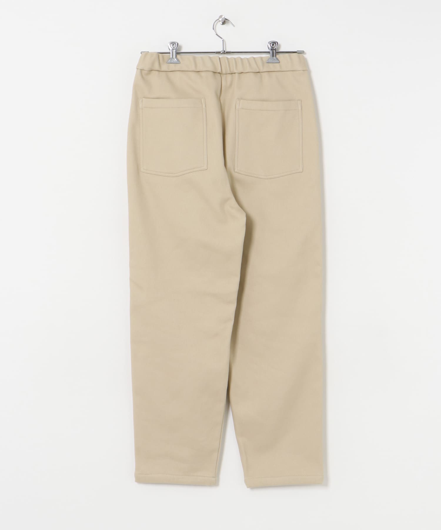 L.BEIGE