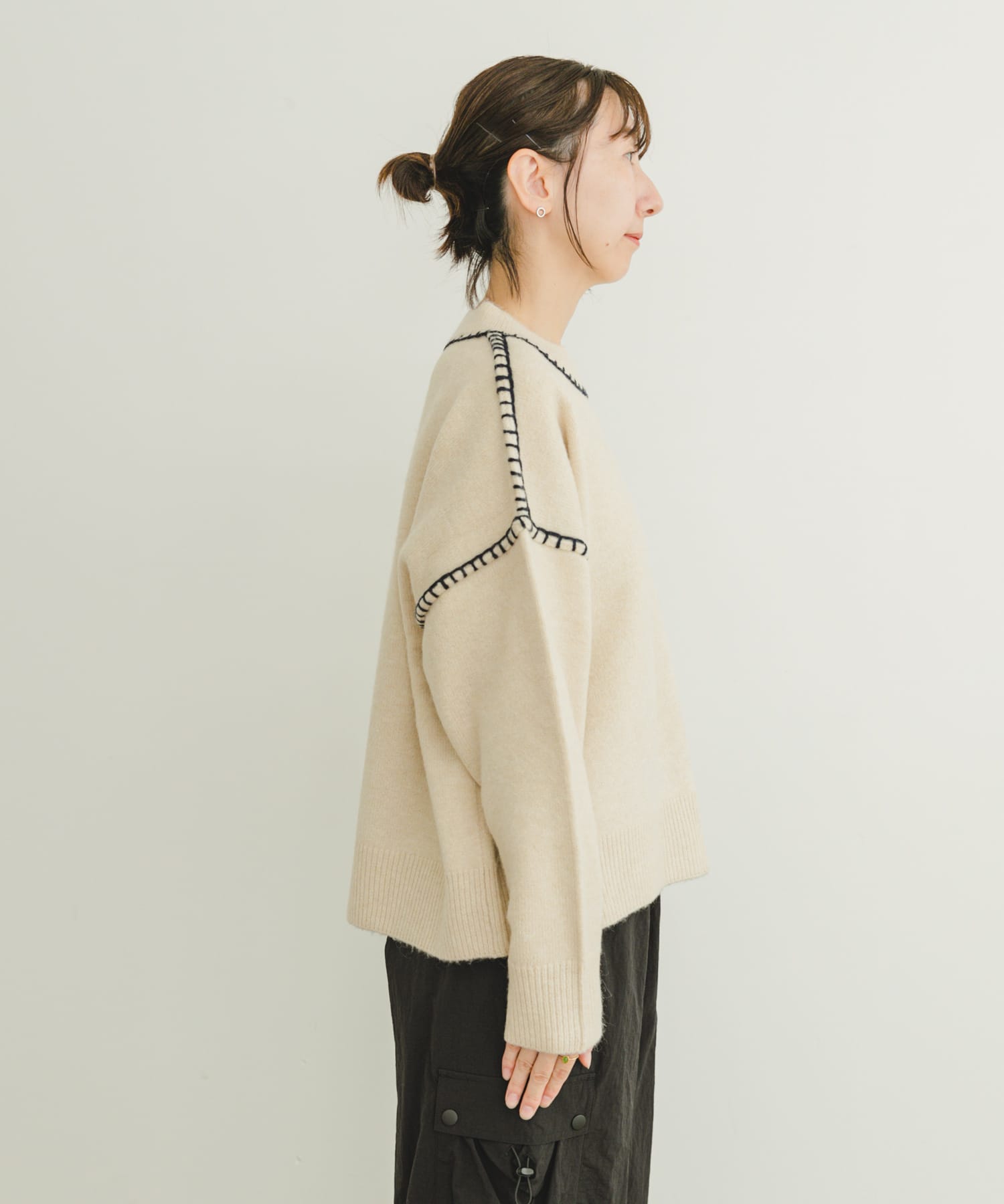 ステッチクルーネックニット OFF FREE