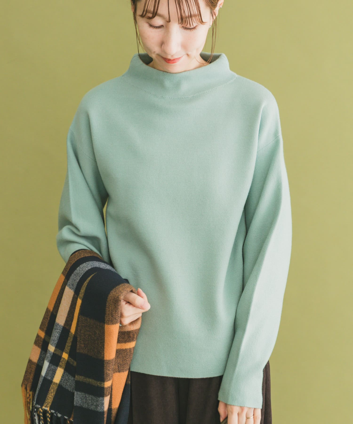 ボトルネックニット