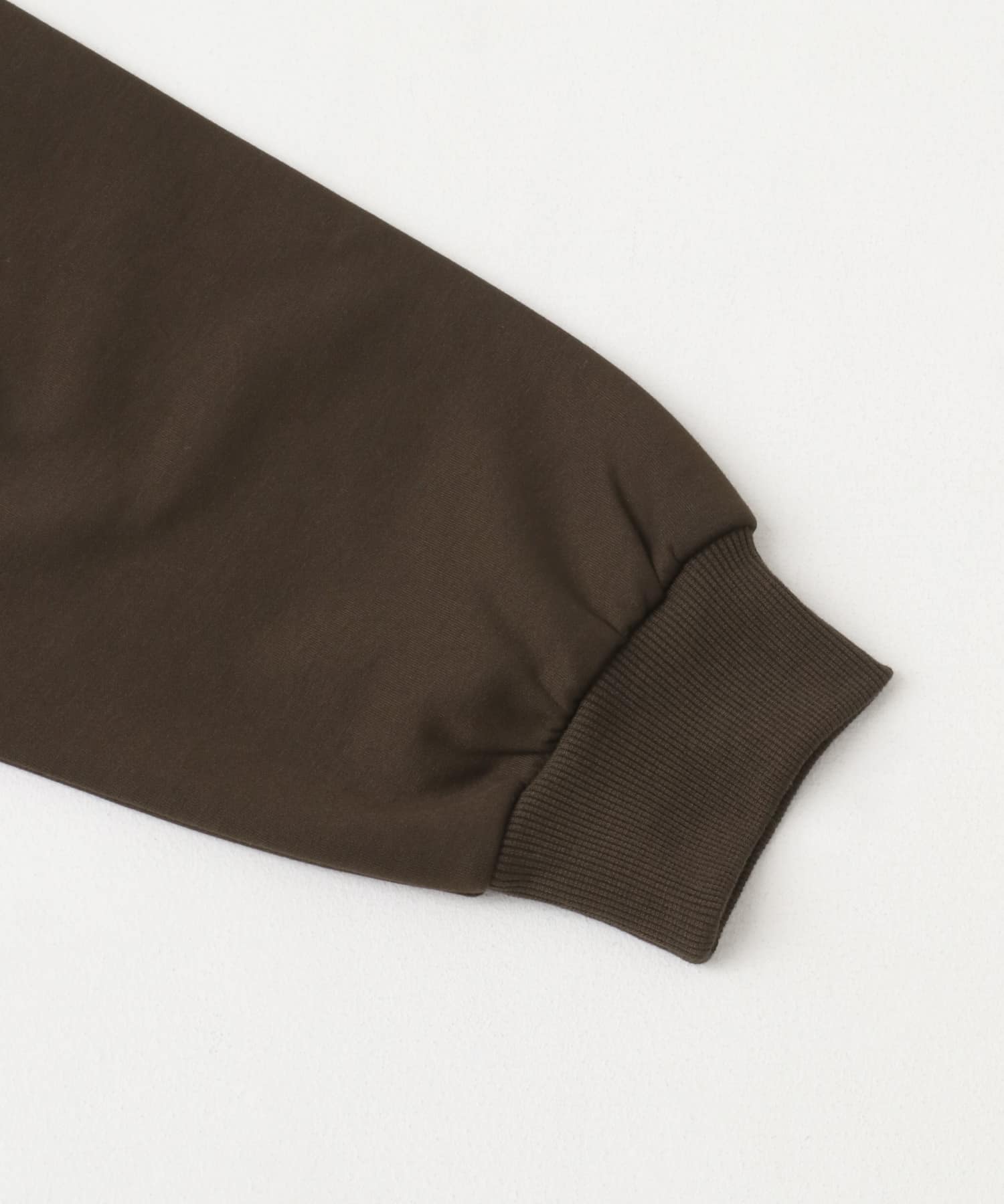 ストレッチダンボール クルーネックプルオーバー BRN M