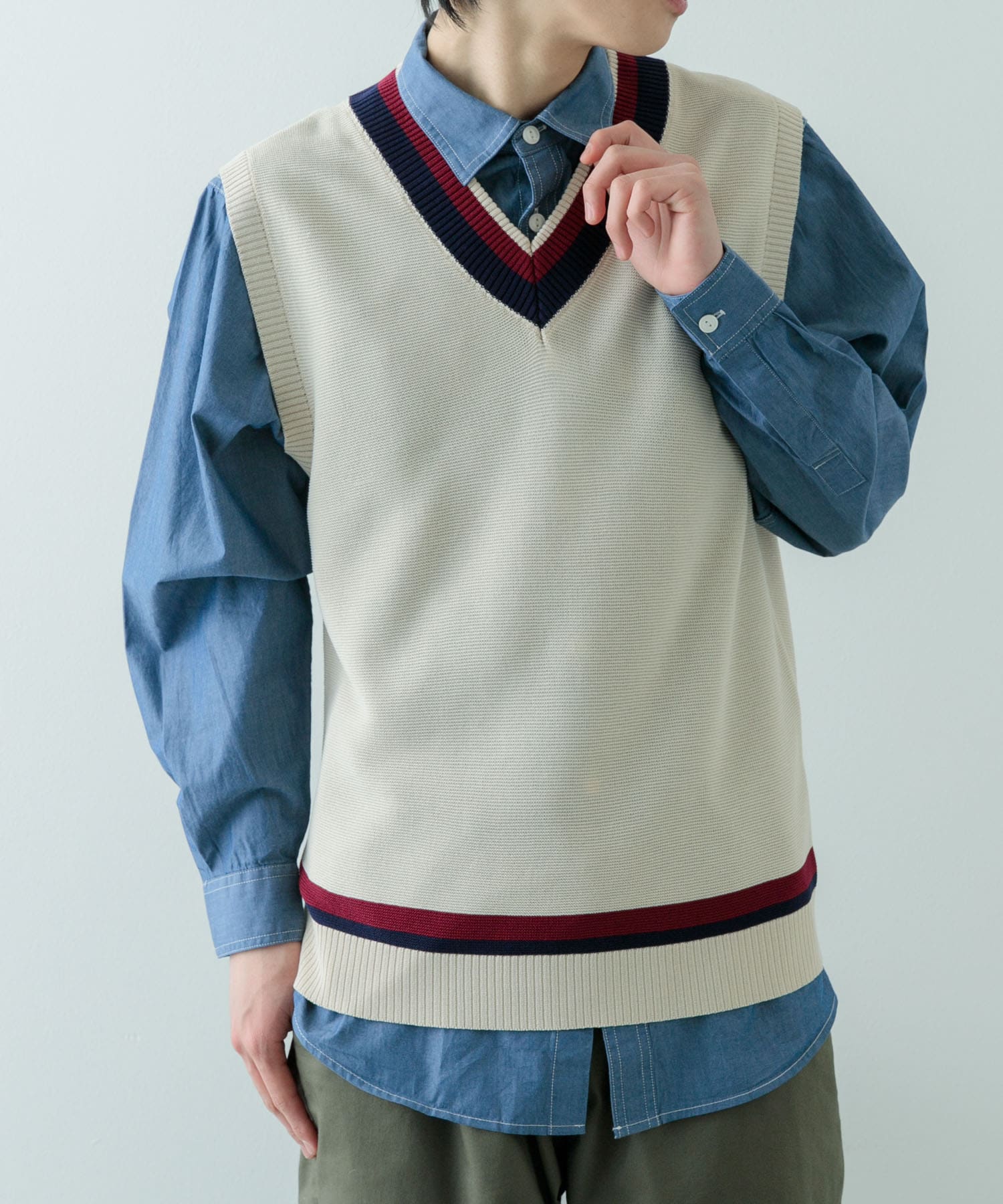 ガーター編みチルデンニットベスト