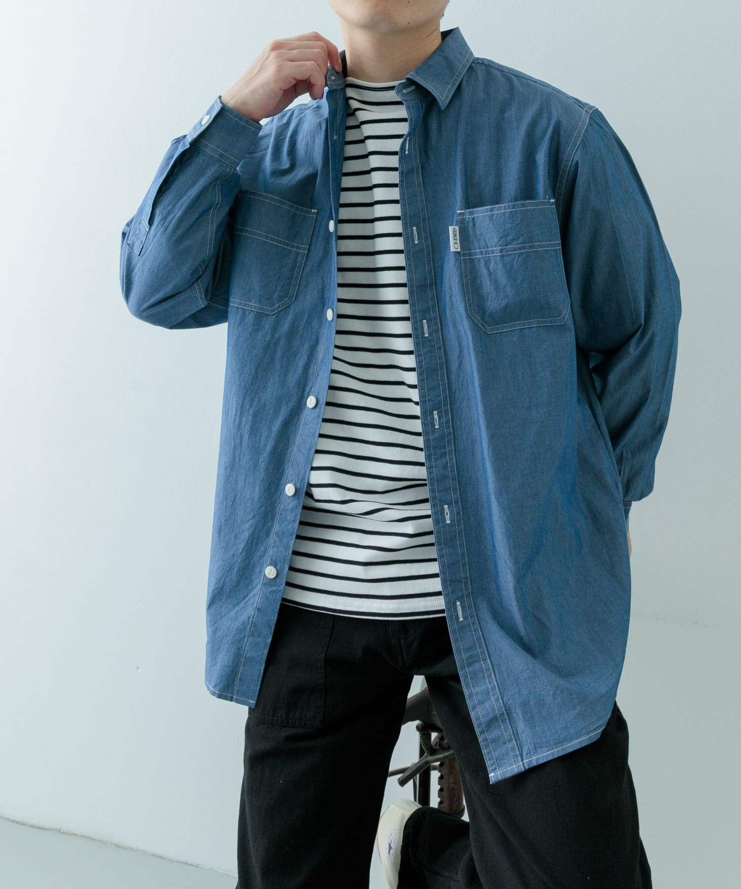 別注』GUNGHO×ITEMS シャンブレーワークシャツ(M BLU): トップス