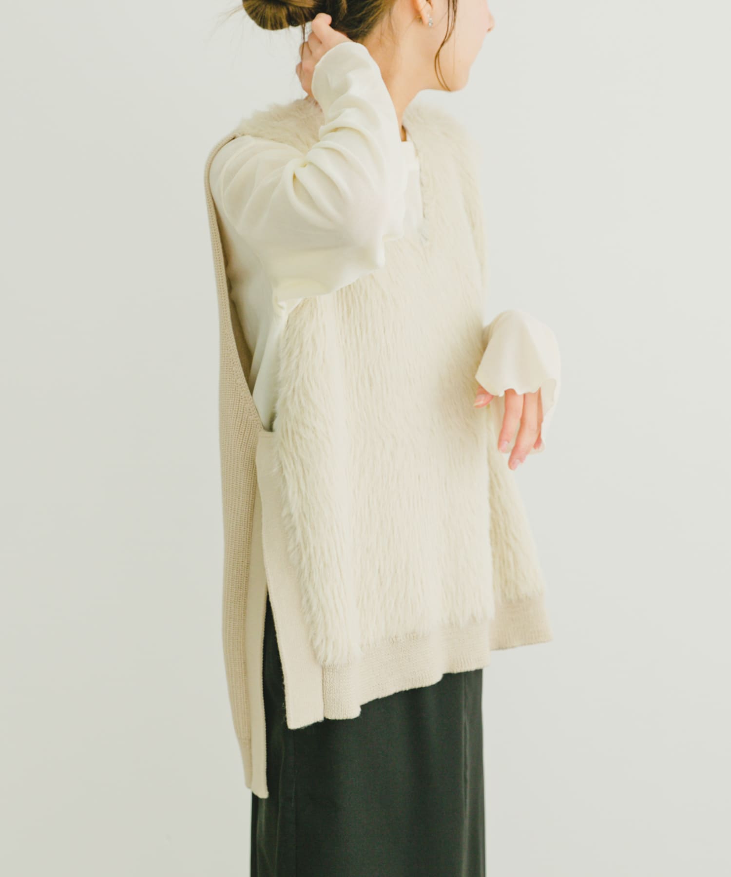 TOPS:ITA4-21A013 シアーベロアロングTシャツ
