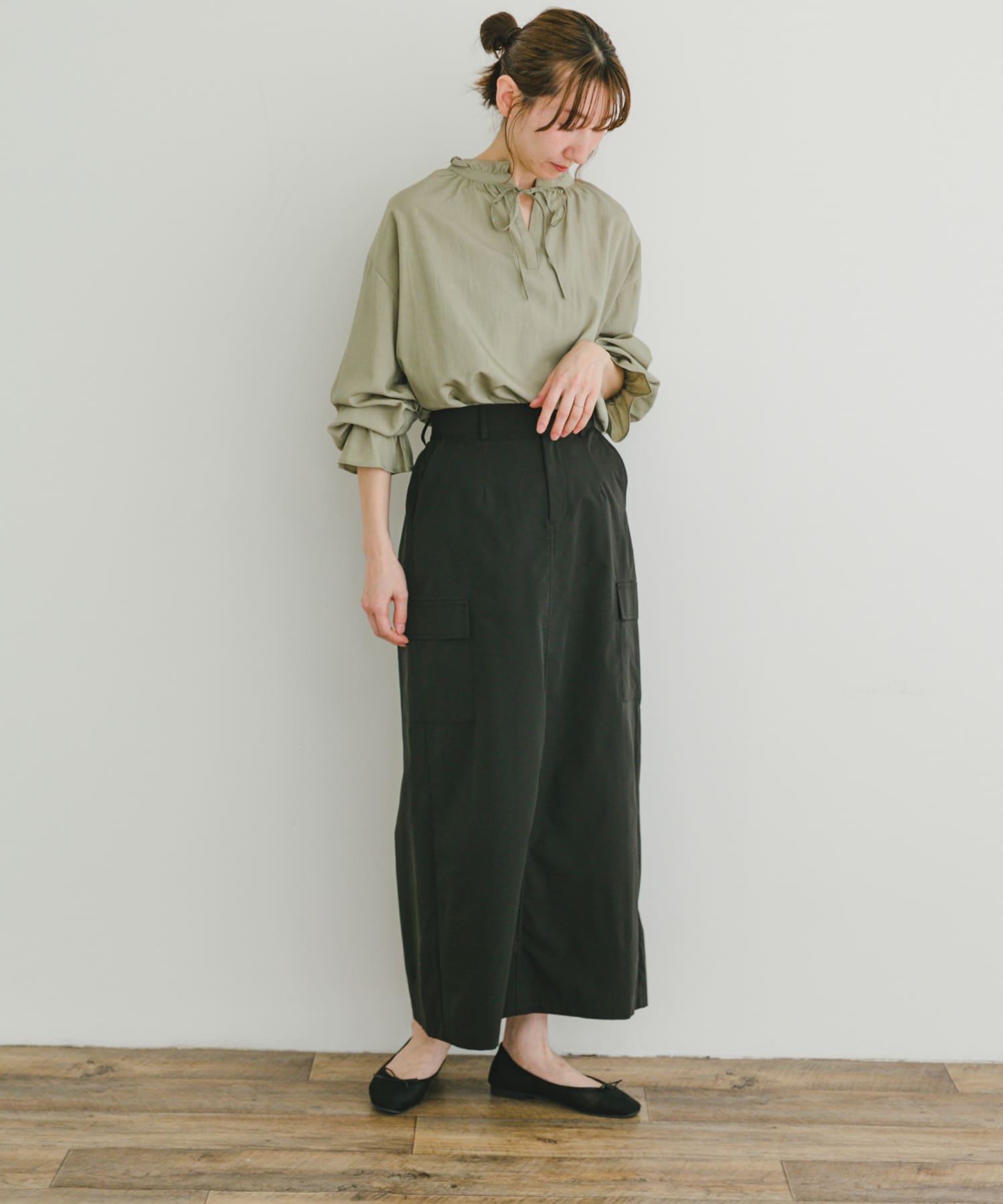 SKIRT:ITA4-25A001/アウトポケットロングスカート