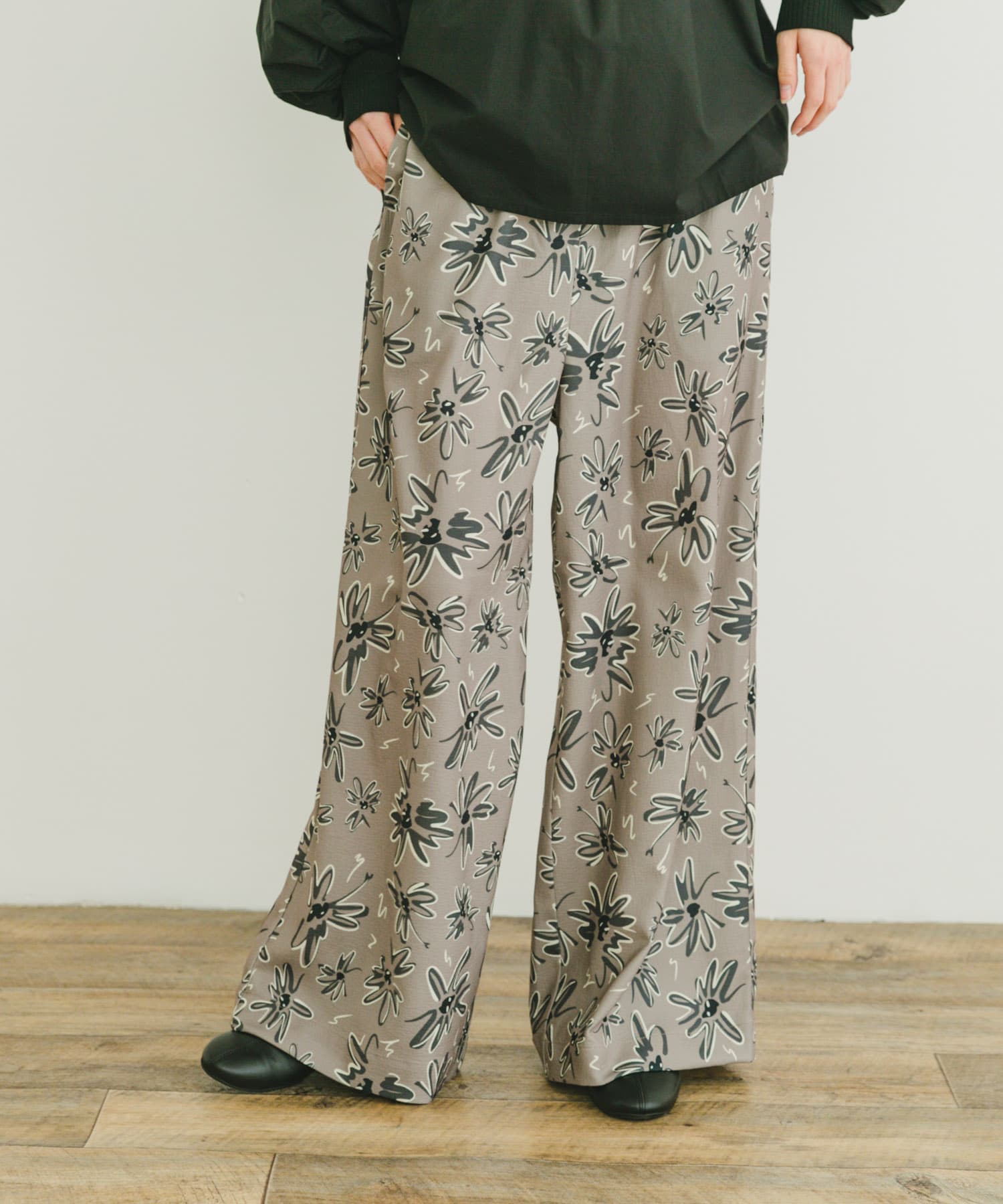 リラックスイージーパンツ