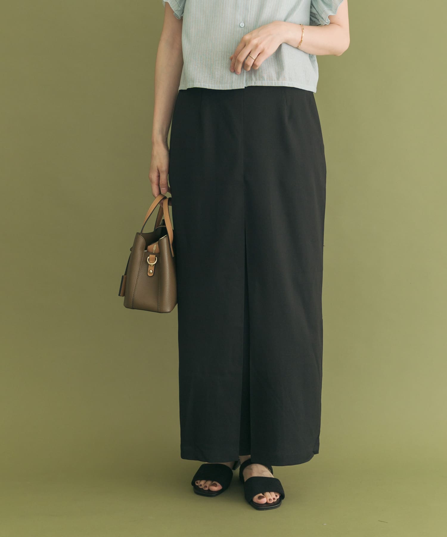 身長：164cm サイズ：FREE