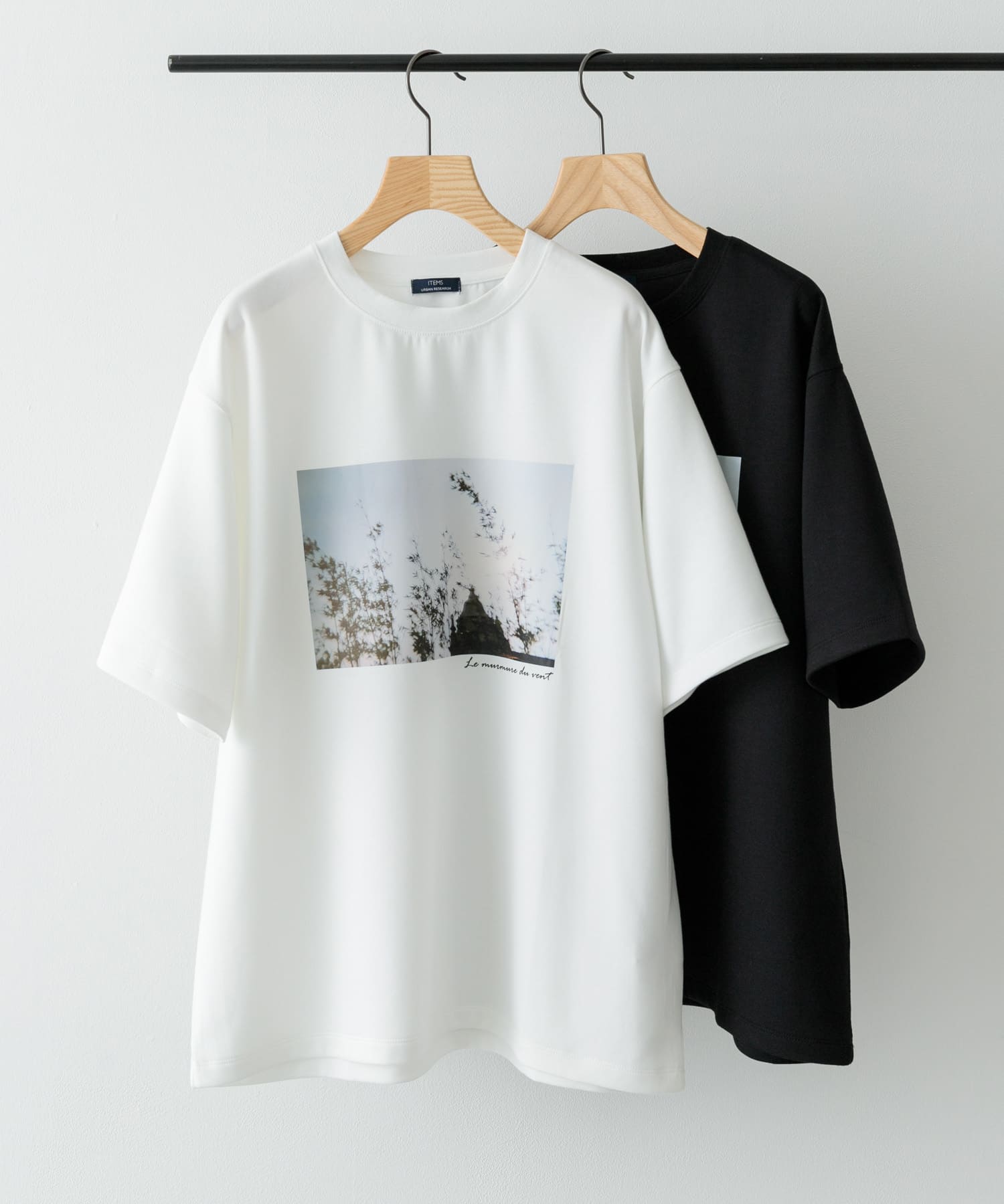 Art Graphic ポンチTシャツ Wind WHT L