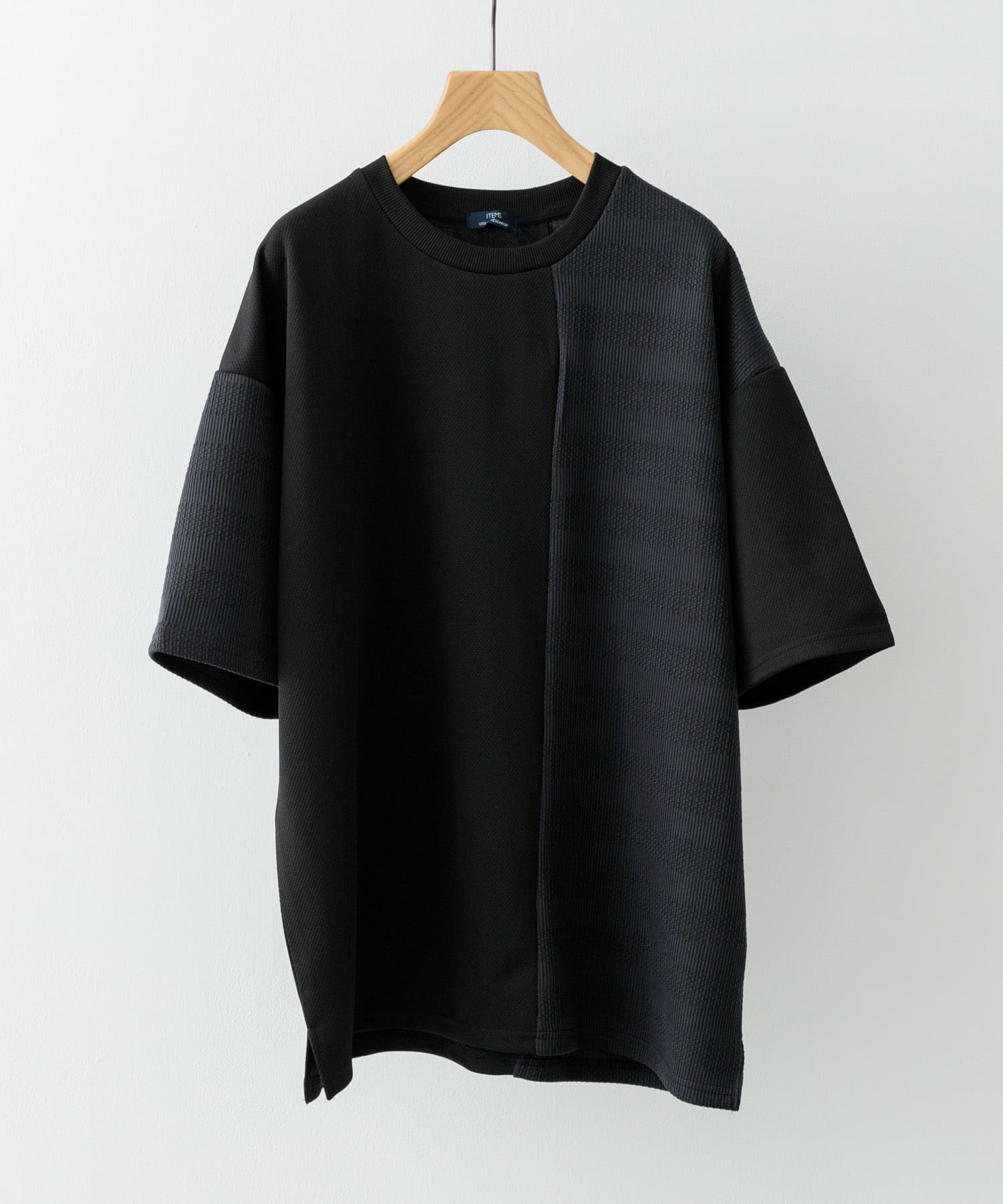 クルーネックジャカード切替トップス BLK M