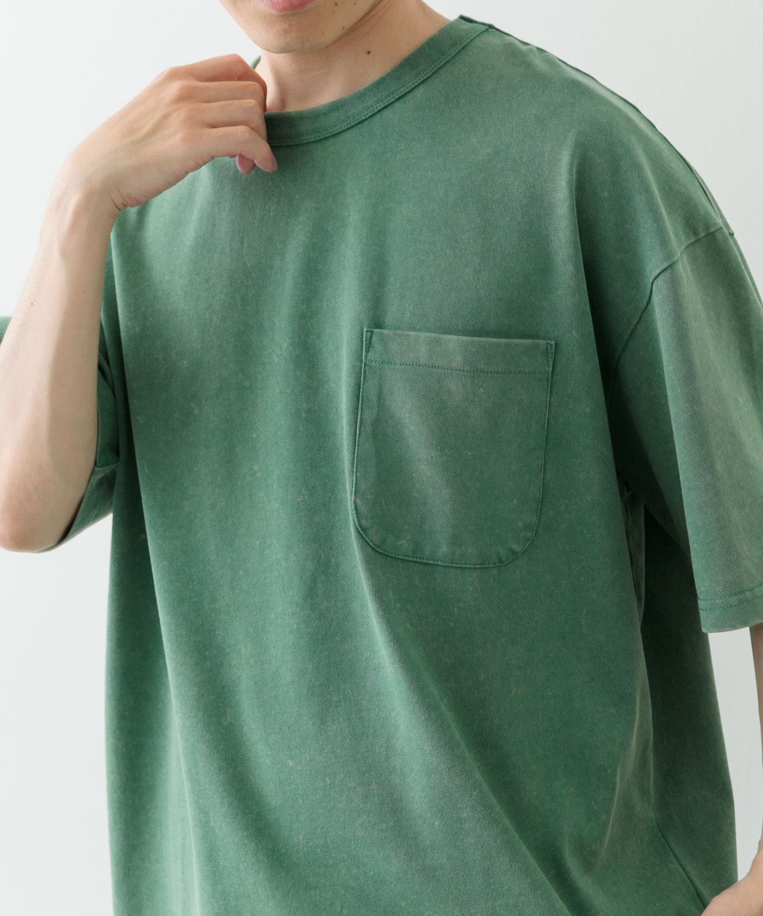 フェード加工クルーネック天竺ポケットTシャツ