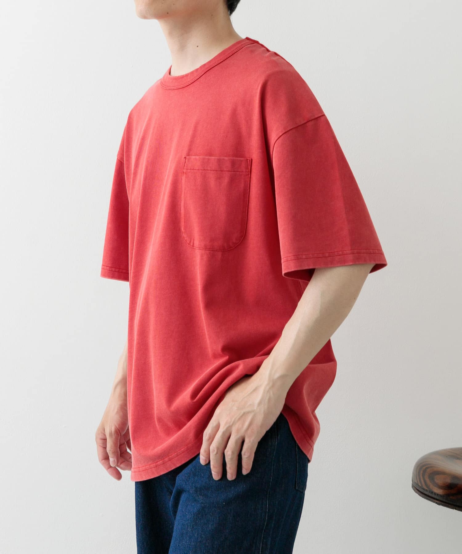 フェード加工クルーネック天竺ポケットTシャツ